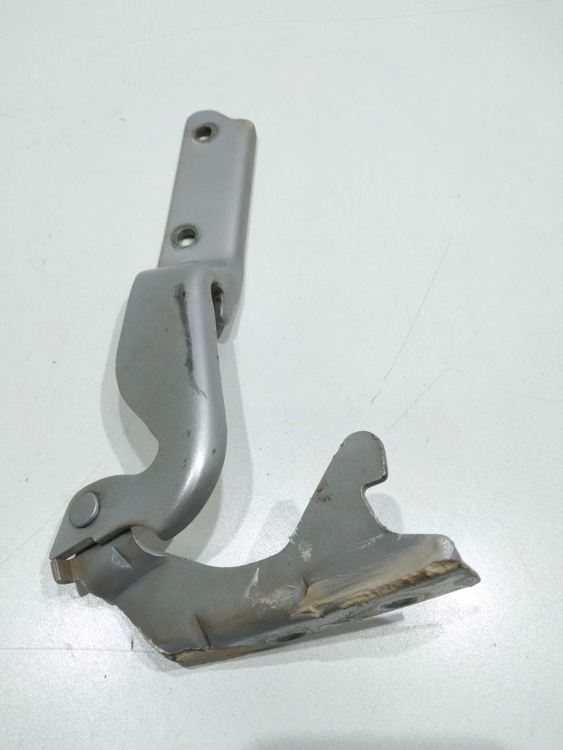 Dobradiça Direita Do Capô Fiat Strada Hard Working 1.4 2018 3