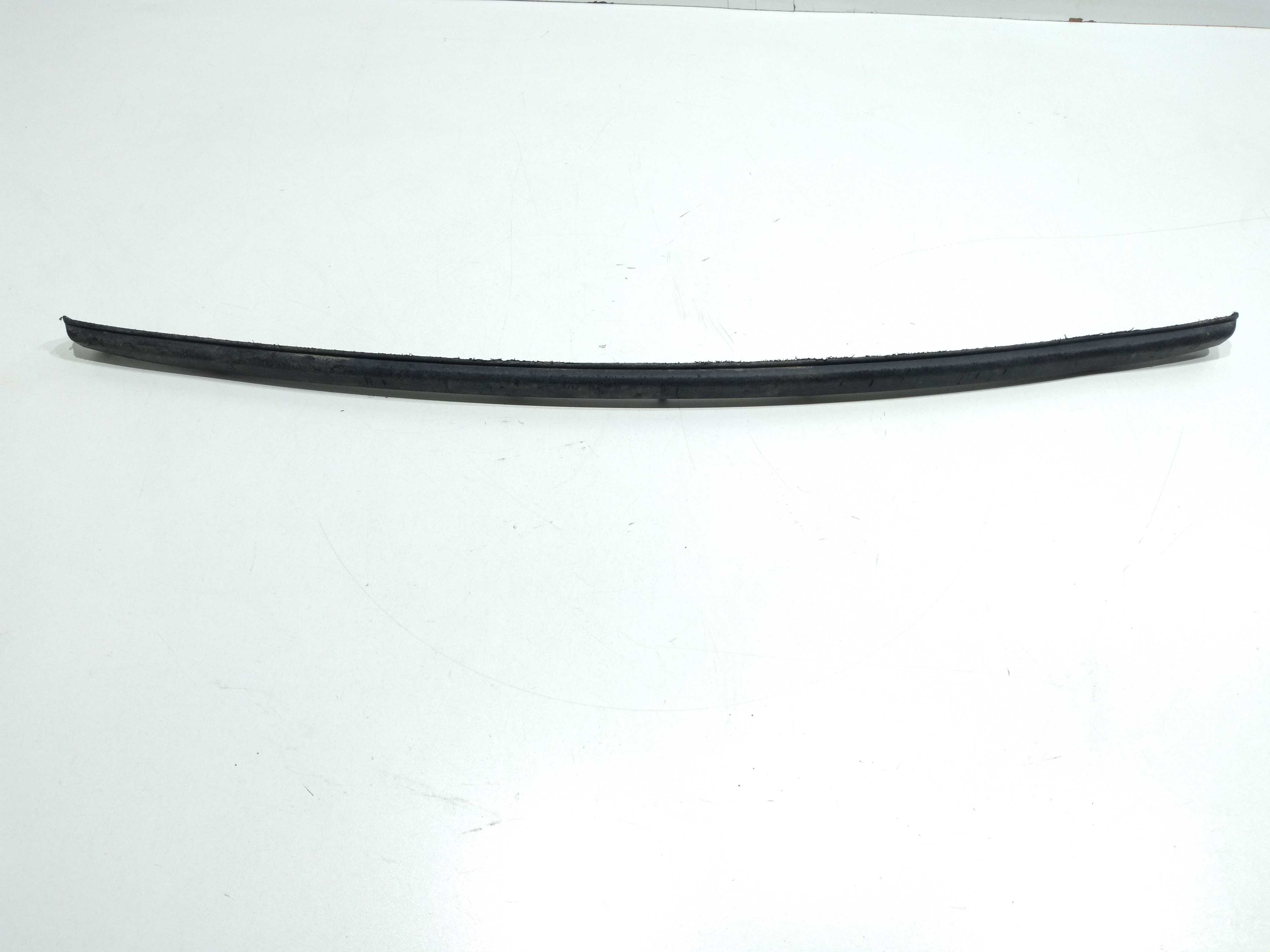 Friso Inferior Parachoque Dianteiro Citroën C3 1.4 8v 2011 1