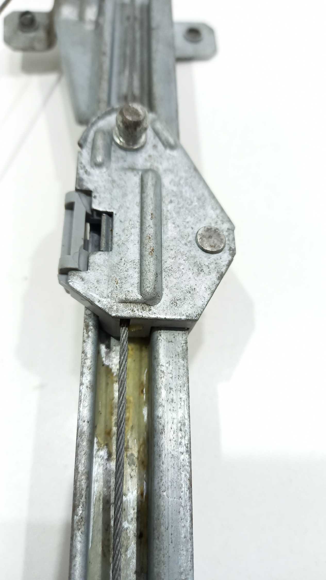 Maquina De Vidro Manual Traseira Esquerda Corsa  Sedan 2002 4