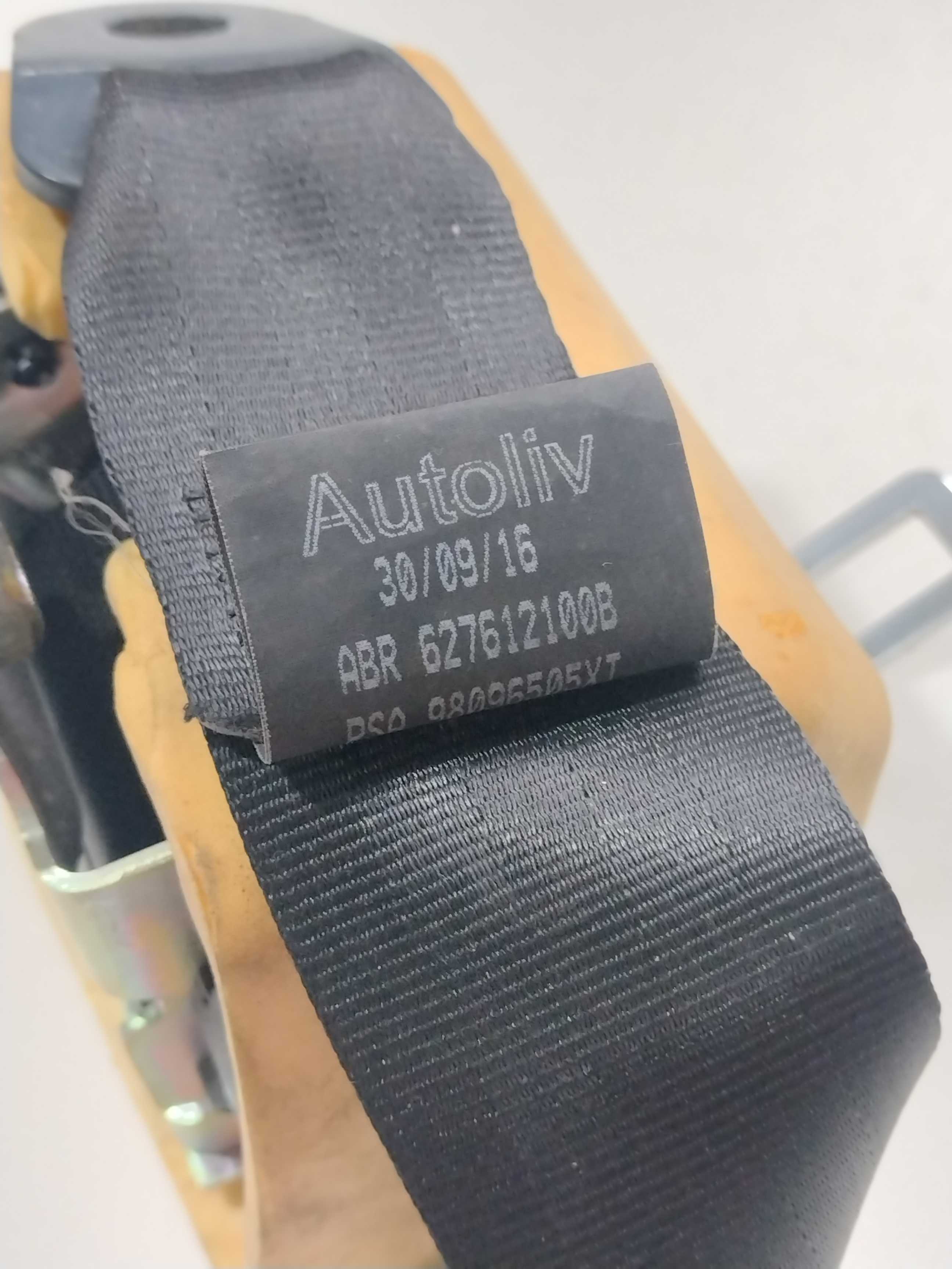 Cinto de segurança traseiro direito C3 Tendance 2016 3