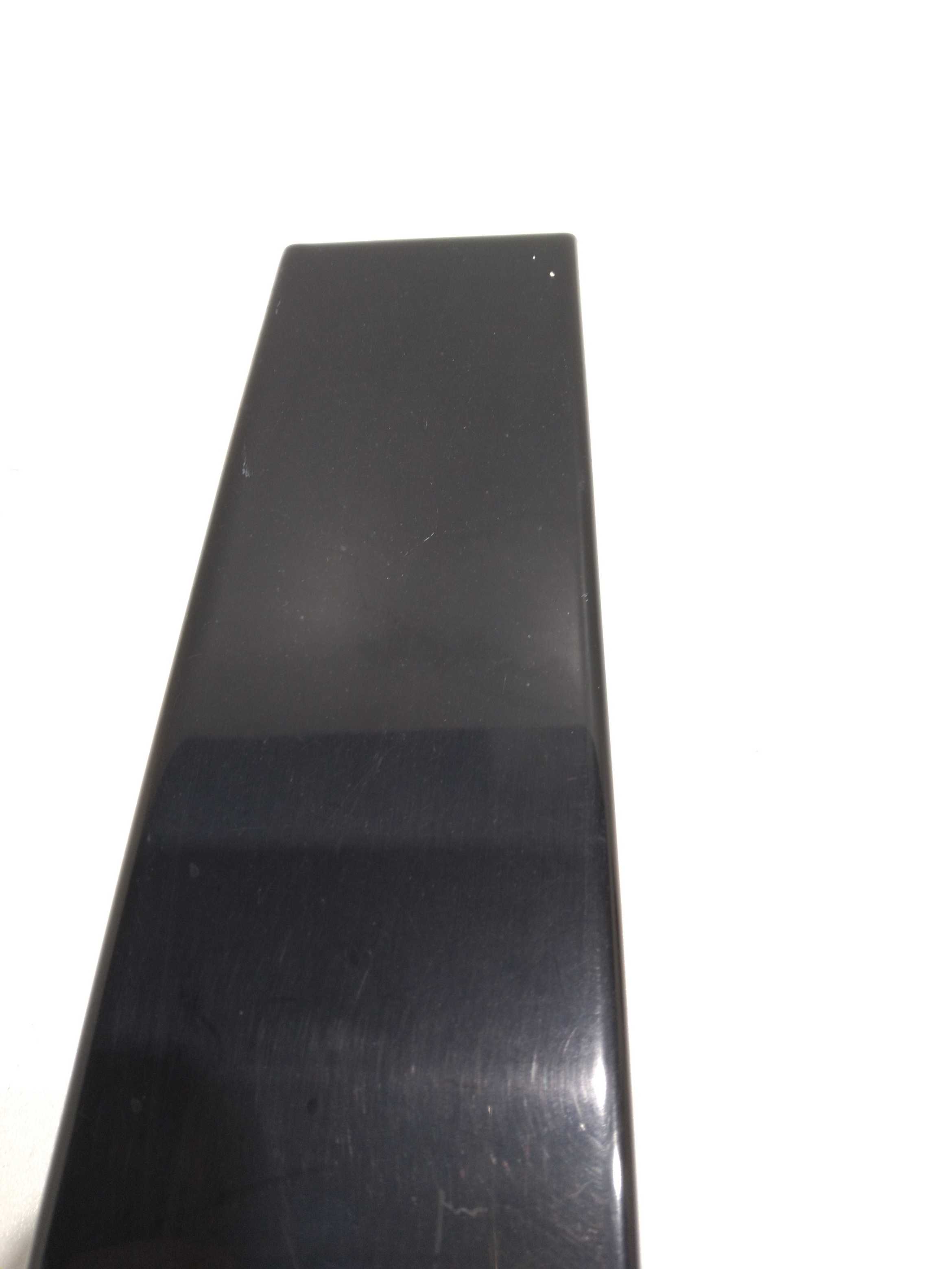 Moldura Da Coluna Central Lado Esquedo Vw Touareg 4.2 2005 3