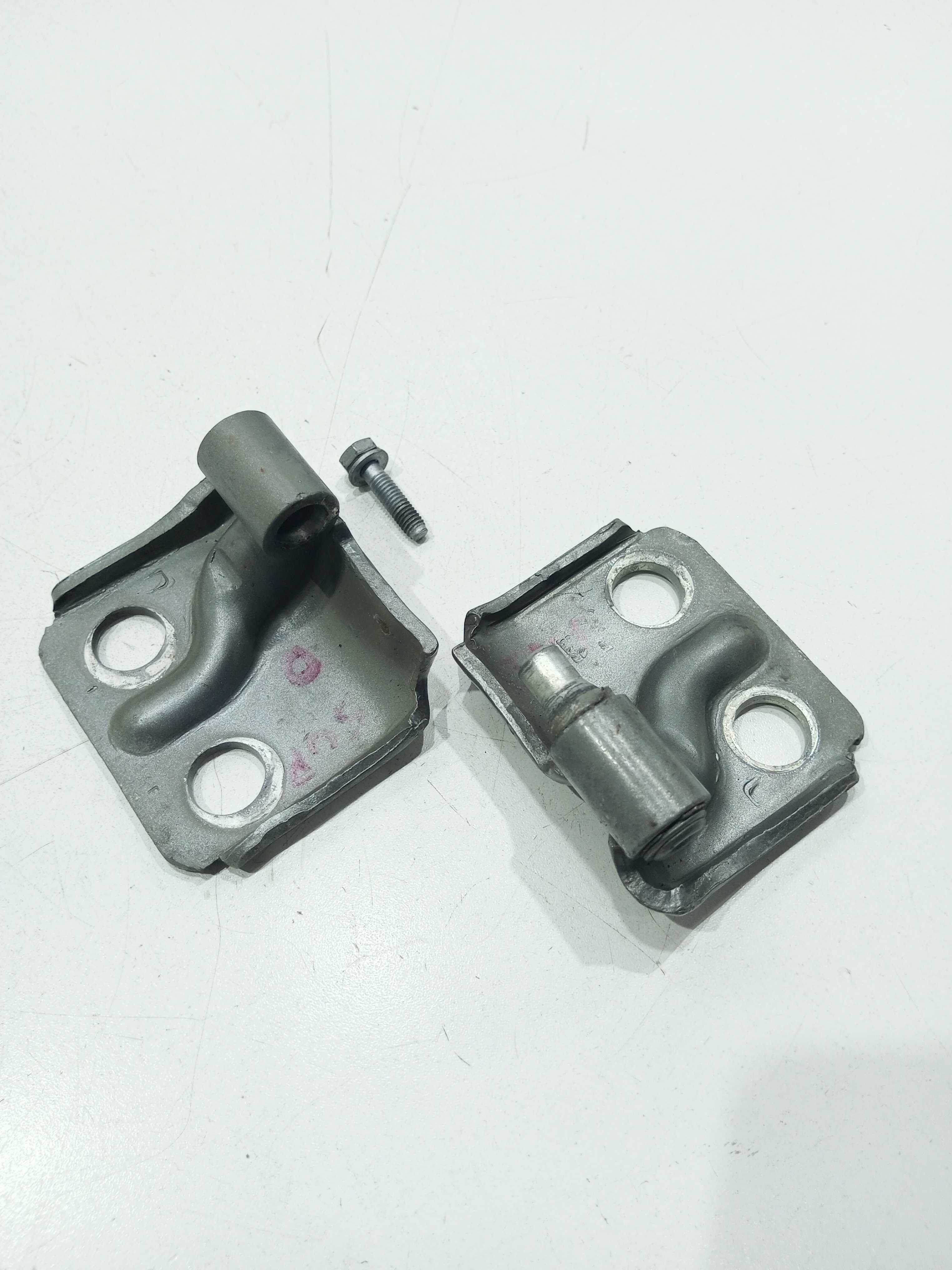 Par Dobradiças Porta Dianteira Direita Fiat Siena 2011 3