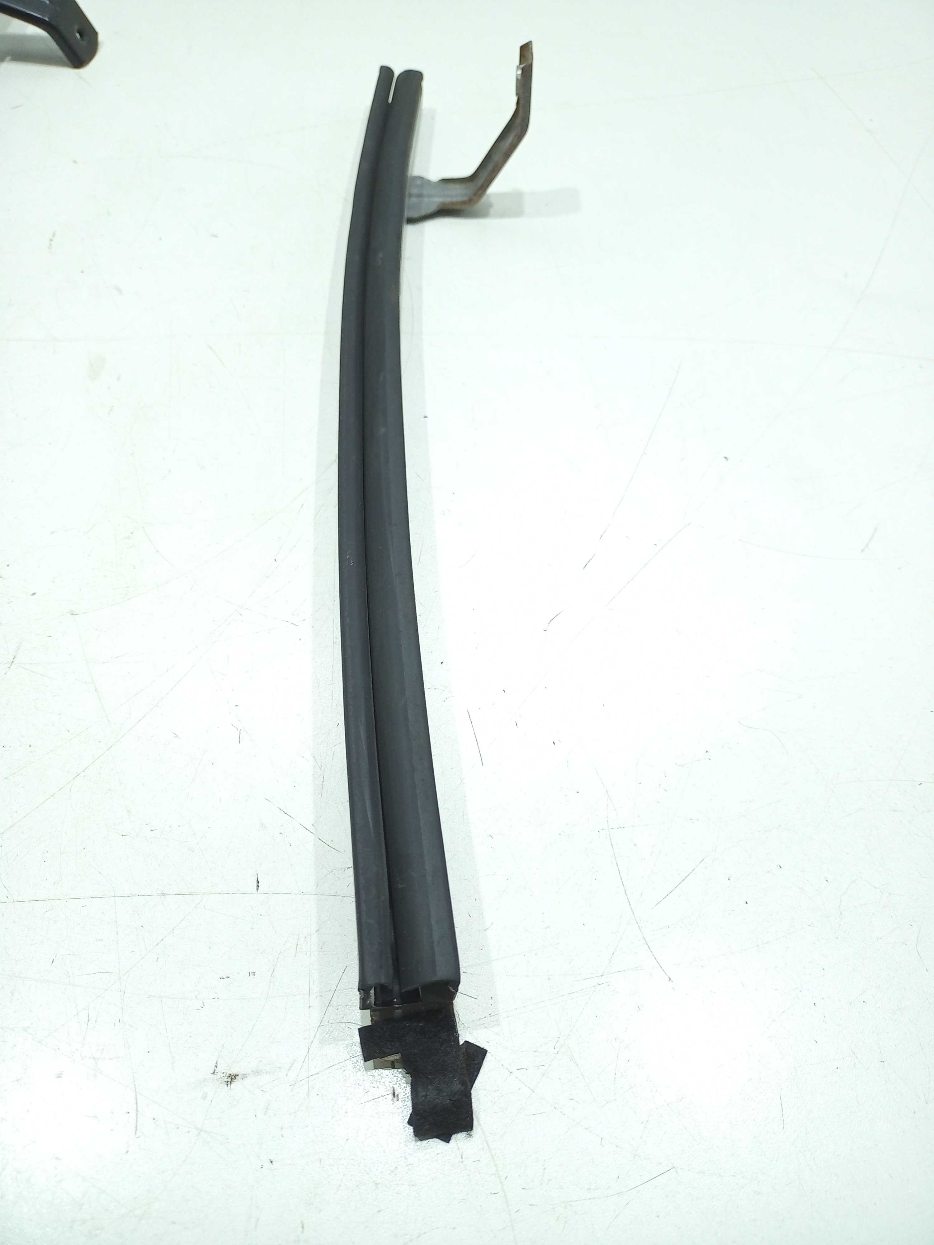 Par Guia Vidro Porta Traseira Direita Nissan Versa 1.6 2019 4