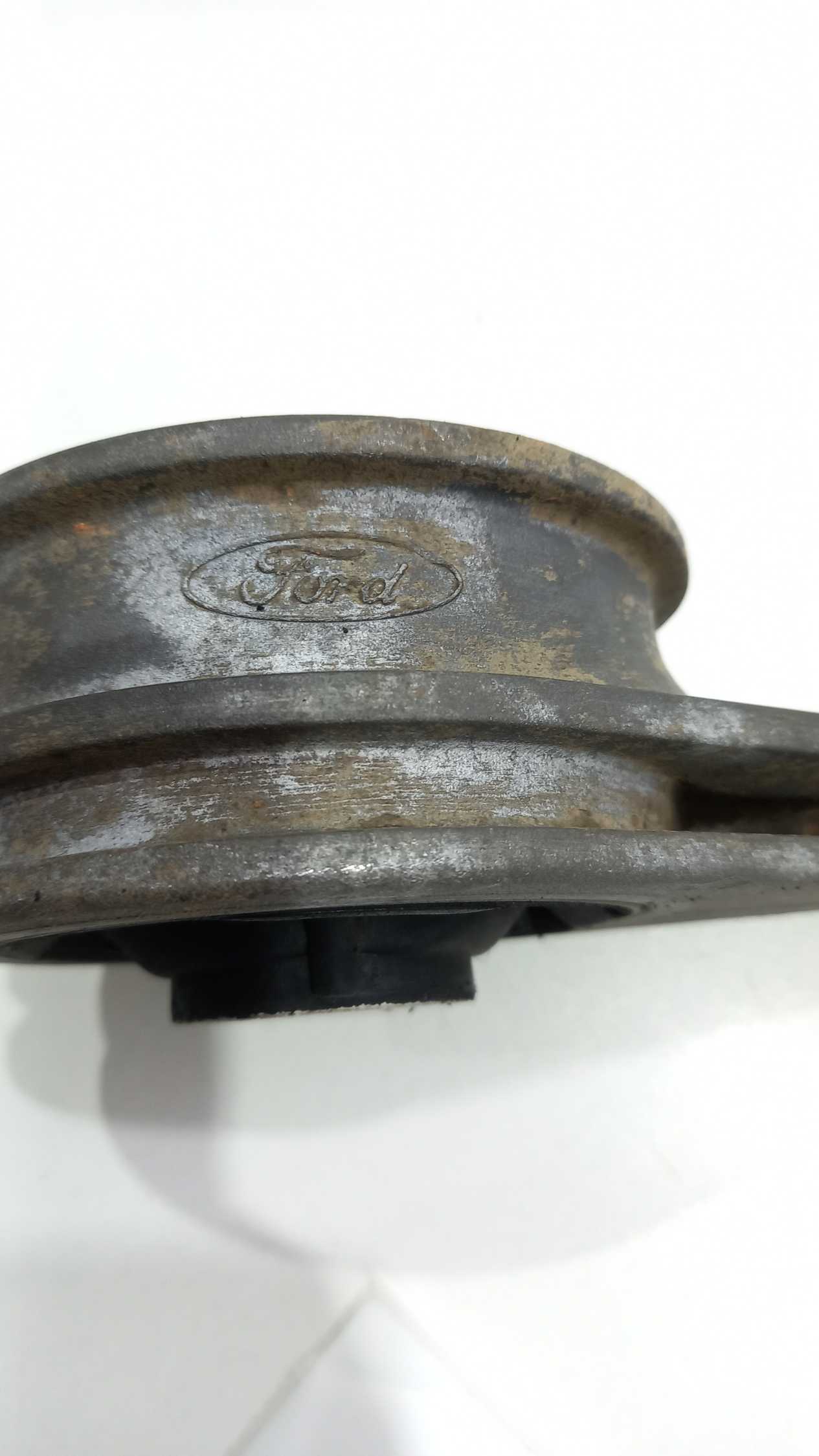 Coxim Biela Inferior Câmbio Ford Courier 2003 4