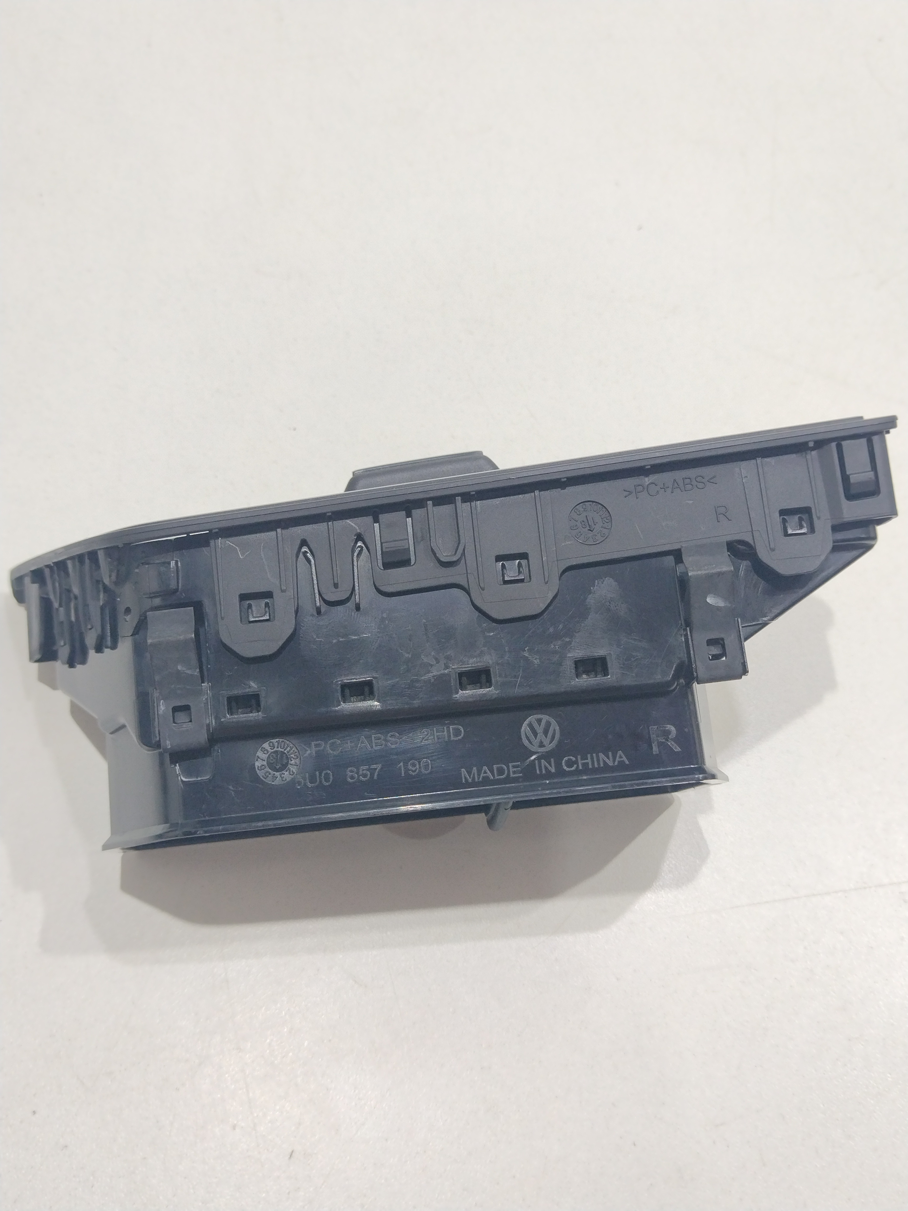 Difusor De Ar Lateral Voyage Vw Lado Direito 2018 2