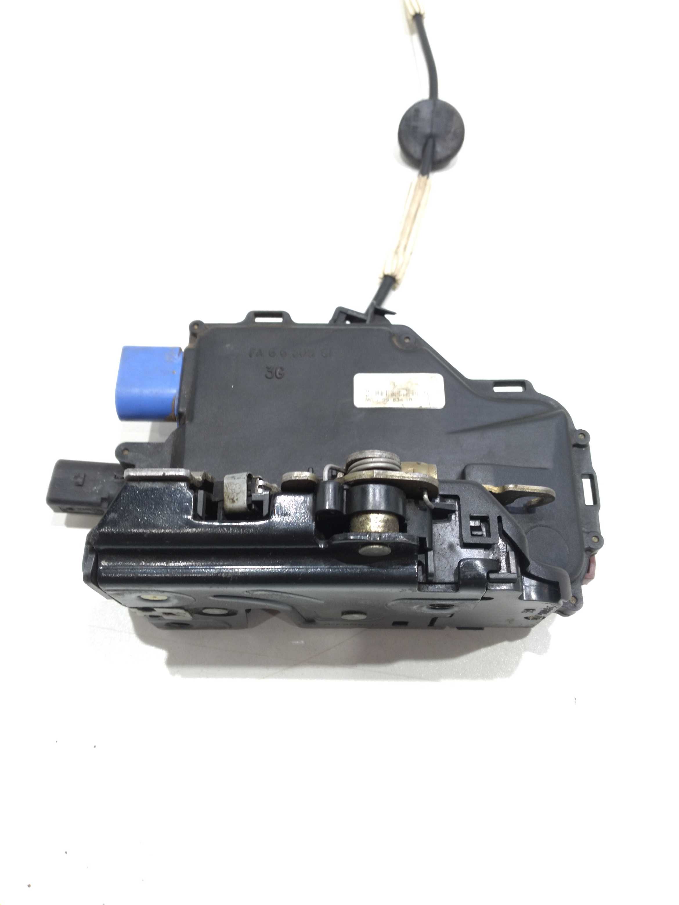 Fechadura Elétrica Porta Traseira Esquerda Vw Touareg 2005 2