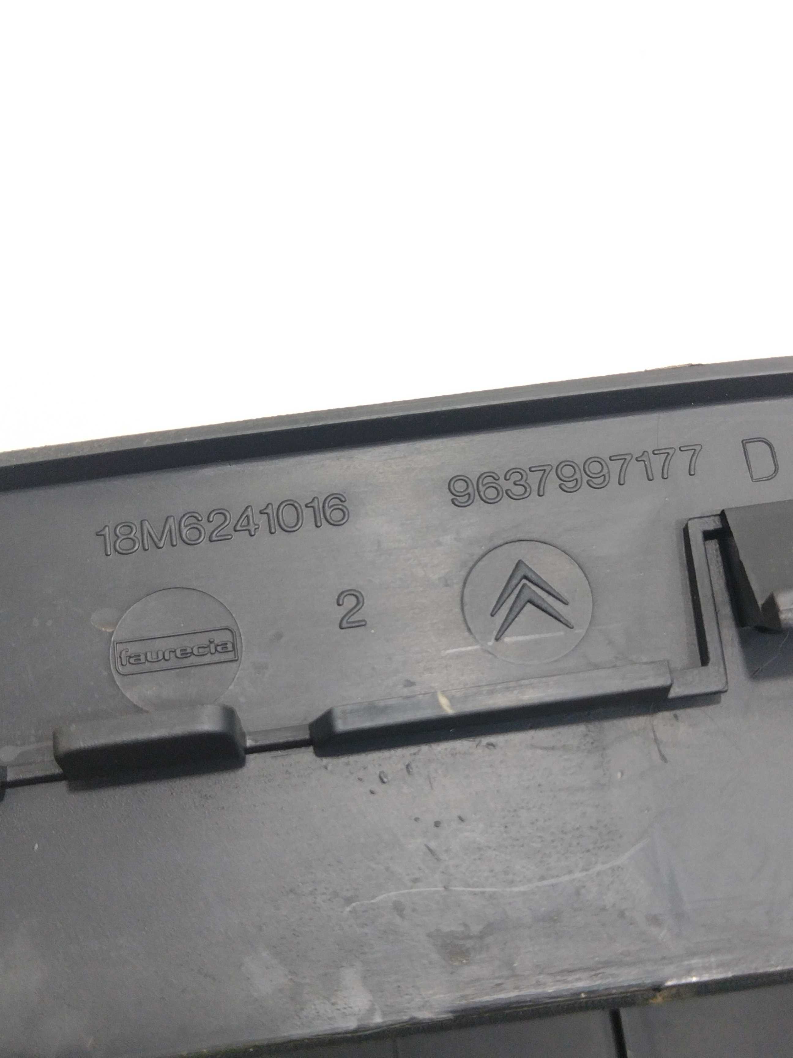 Moldura Computador De Bordo Citroen C3 2011 Original  Preto 5
