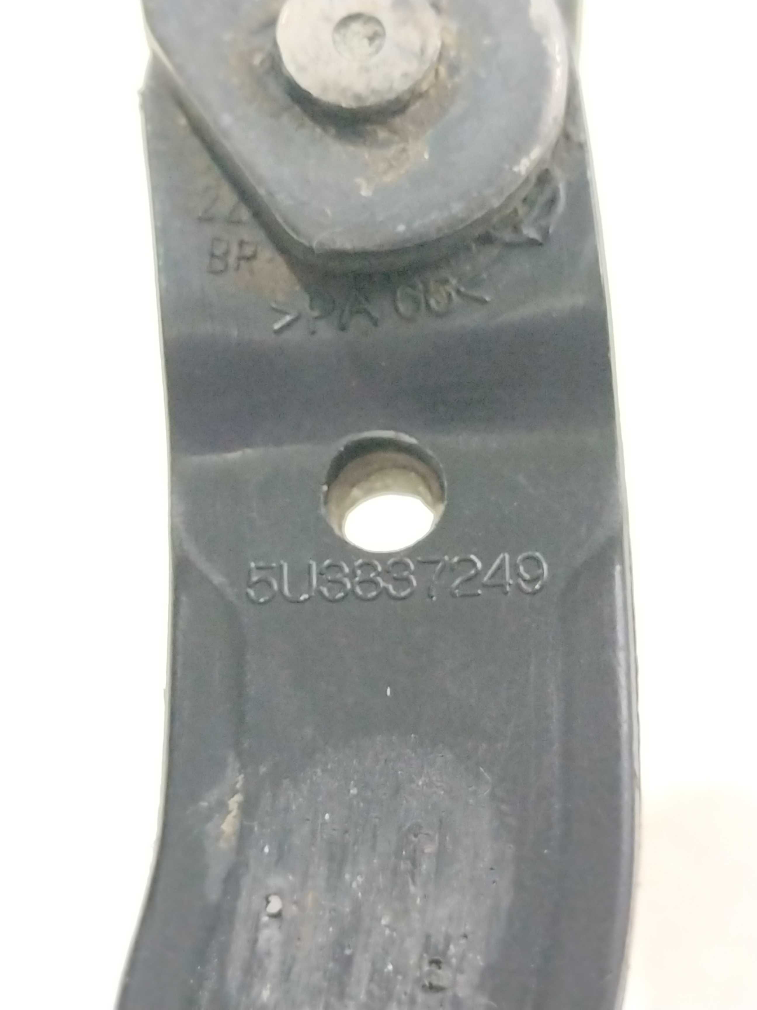 Limitador Porta Diant Direito Saveiro 2018 Orig 5u3837249 3