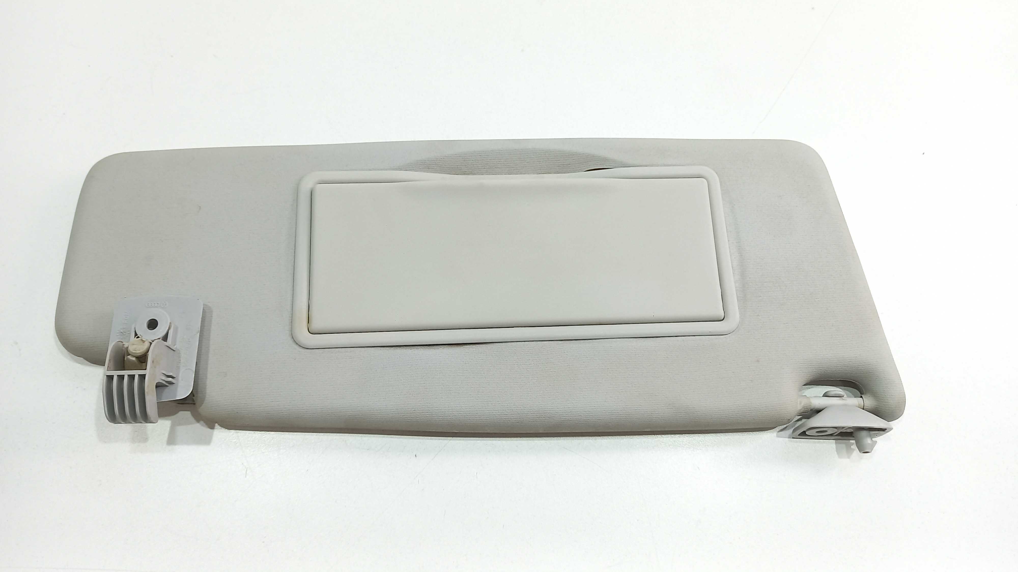 Quebra Sol Lado Direito Vw Golf 1997 Detalhe 1