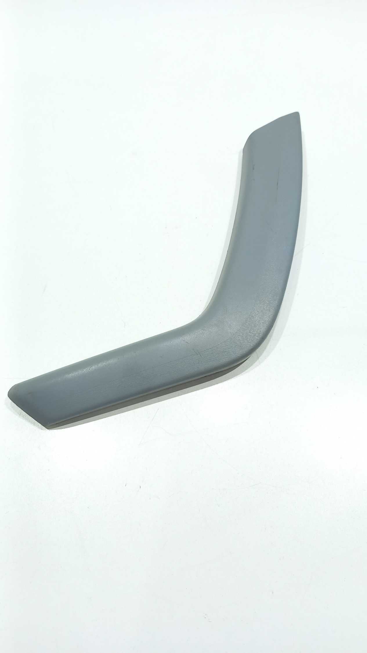 Moldura Puxador Dianteiro Esquerdo Peugeot 208 2014 Cinza 1