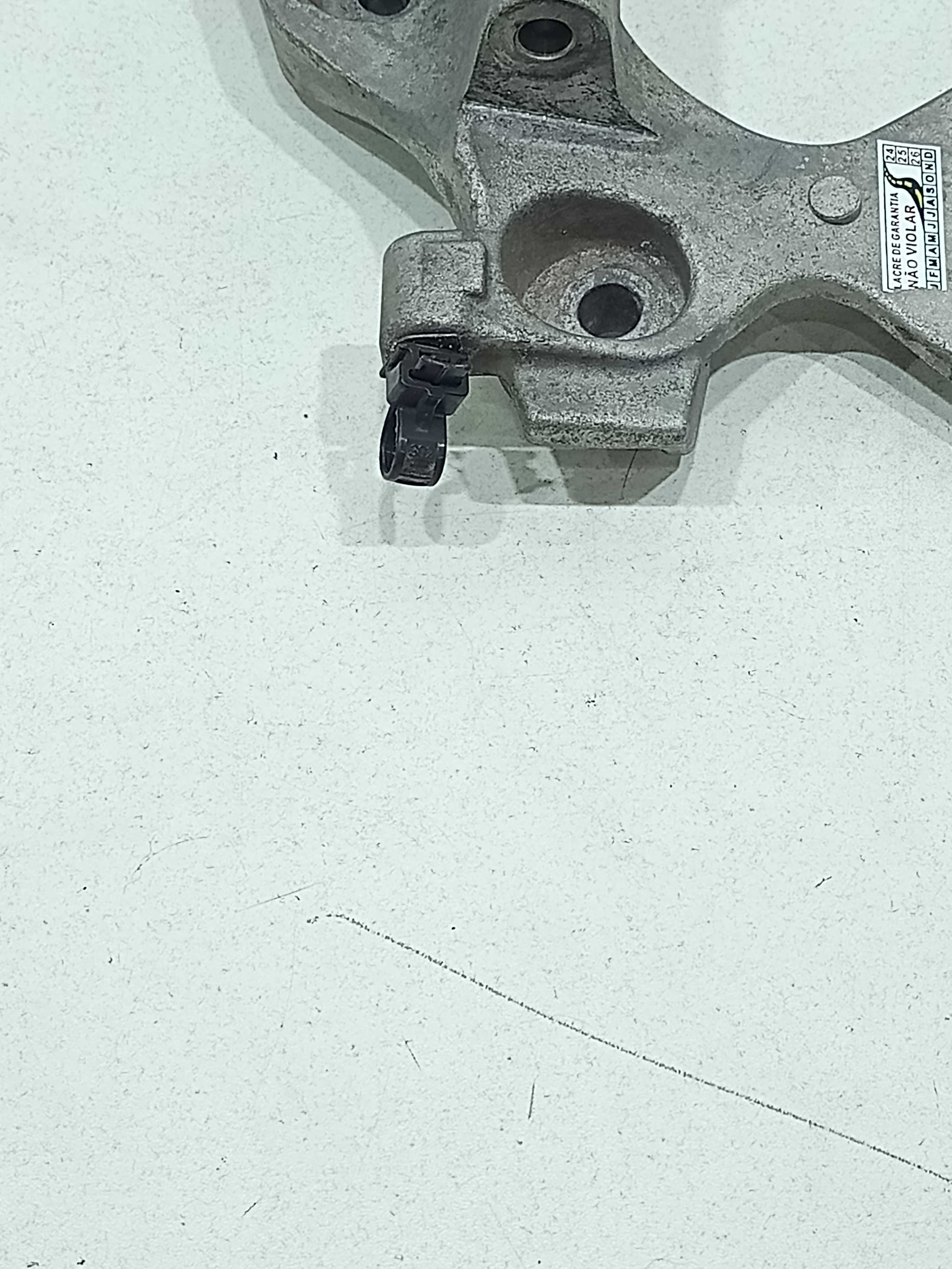 Suporte Alternador Nissan Versa 2019 3