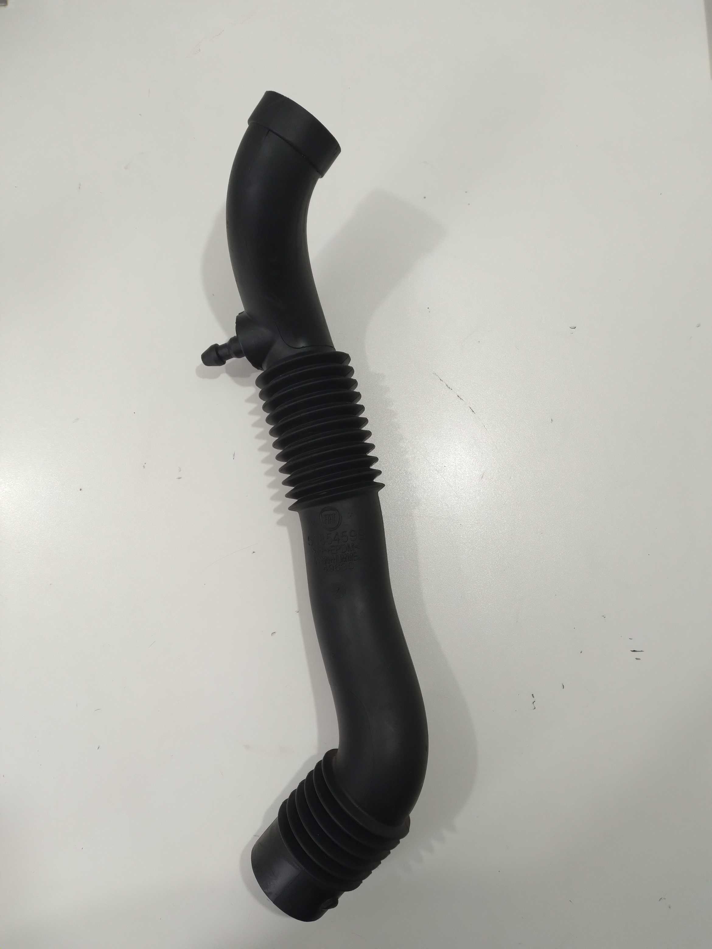 Duto De Ar Da Caixa Filtro Fiat Grand Siena Attrac. 2013 1.4 1