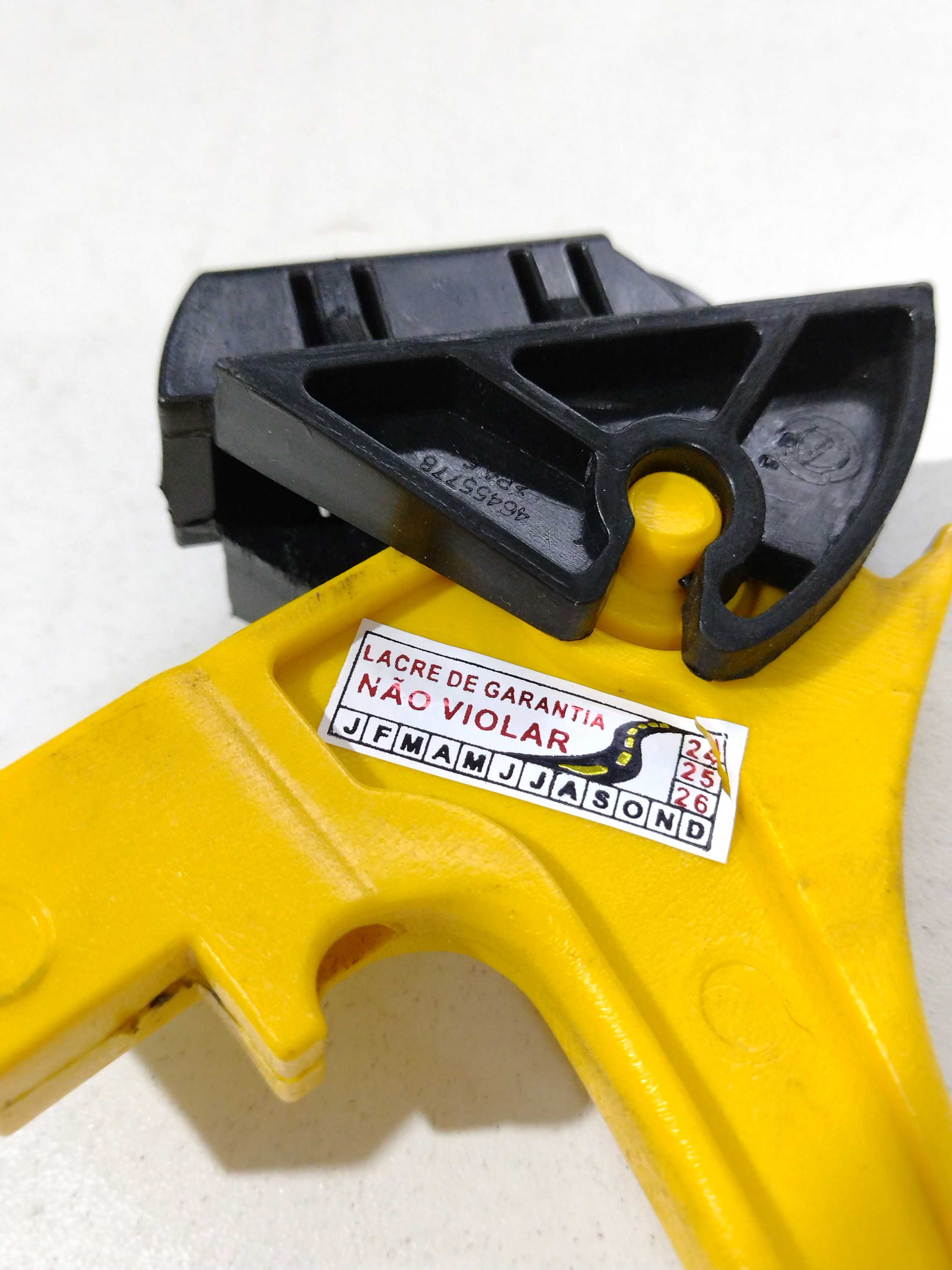 Puxador Capô Fiorino 2020 Original 46455778 2