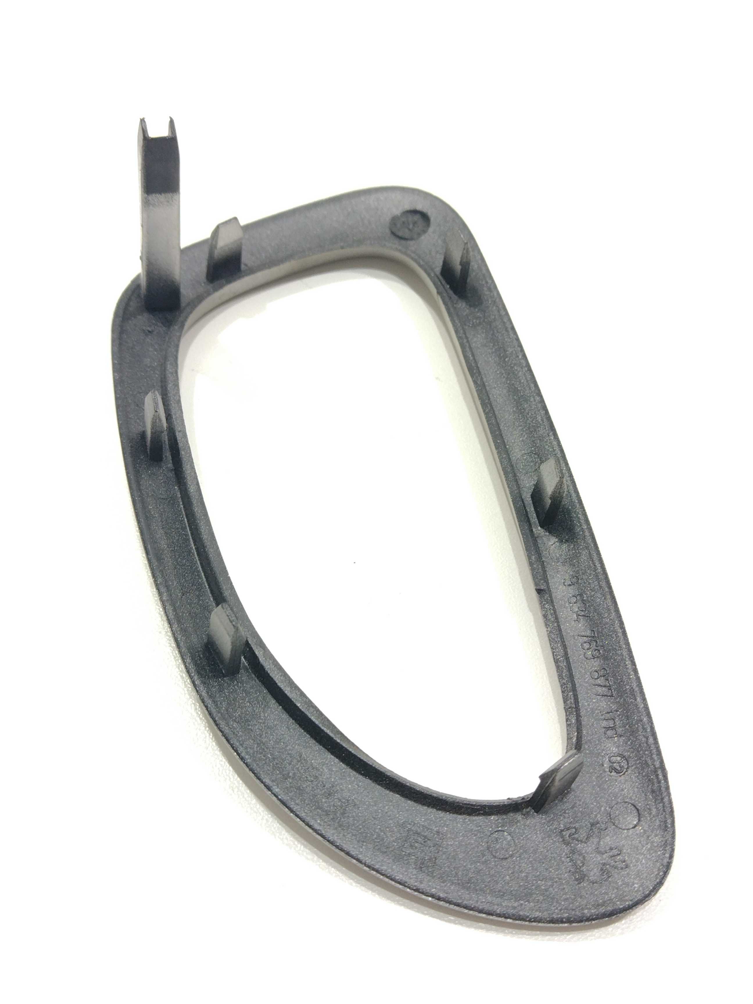 Moldura Maçaneta Porta Dianteira Esquerda Peugeot 307 2004 2