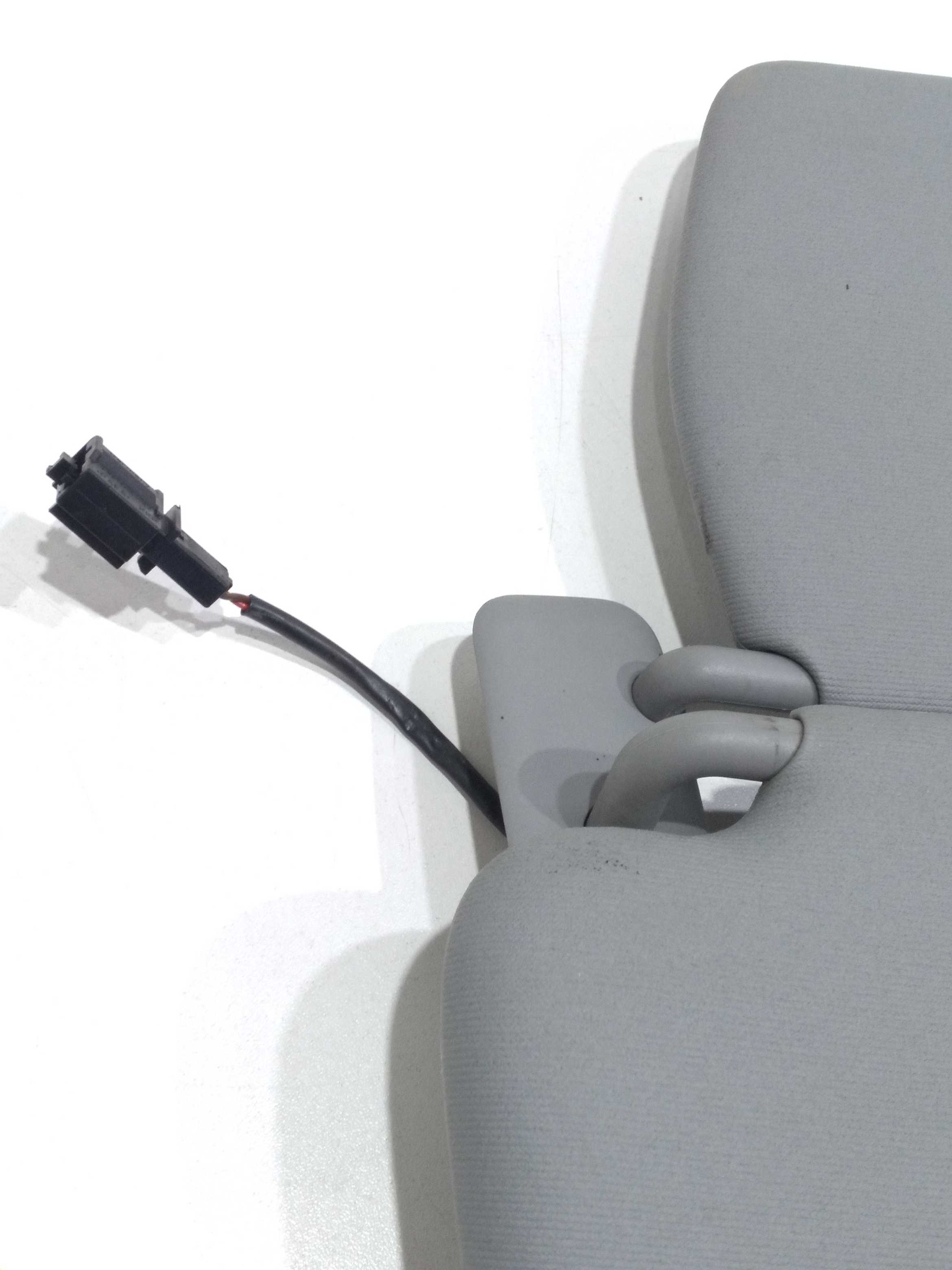 Quebra Sol Duplo Lado Direito Vw Touareg 4.2 V8 2005 3