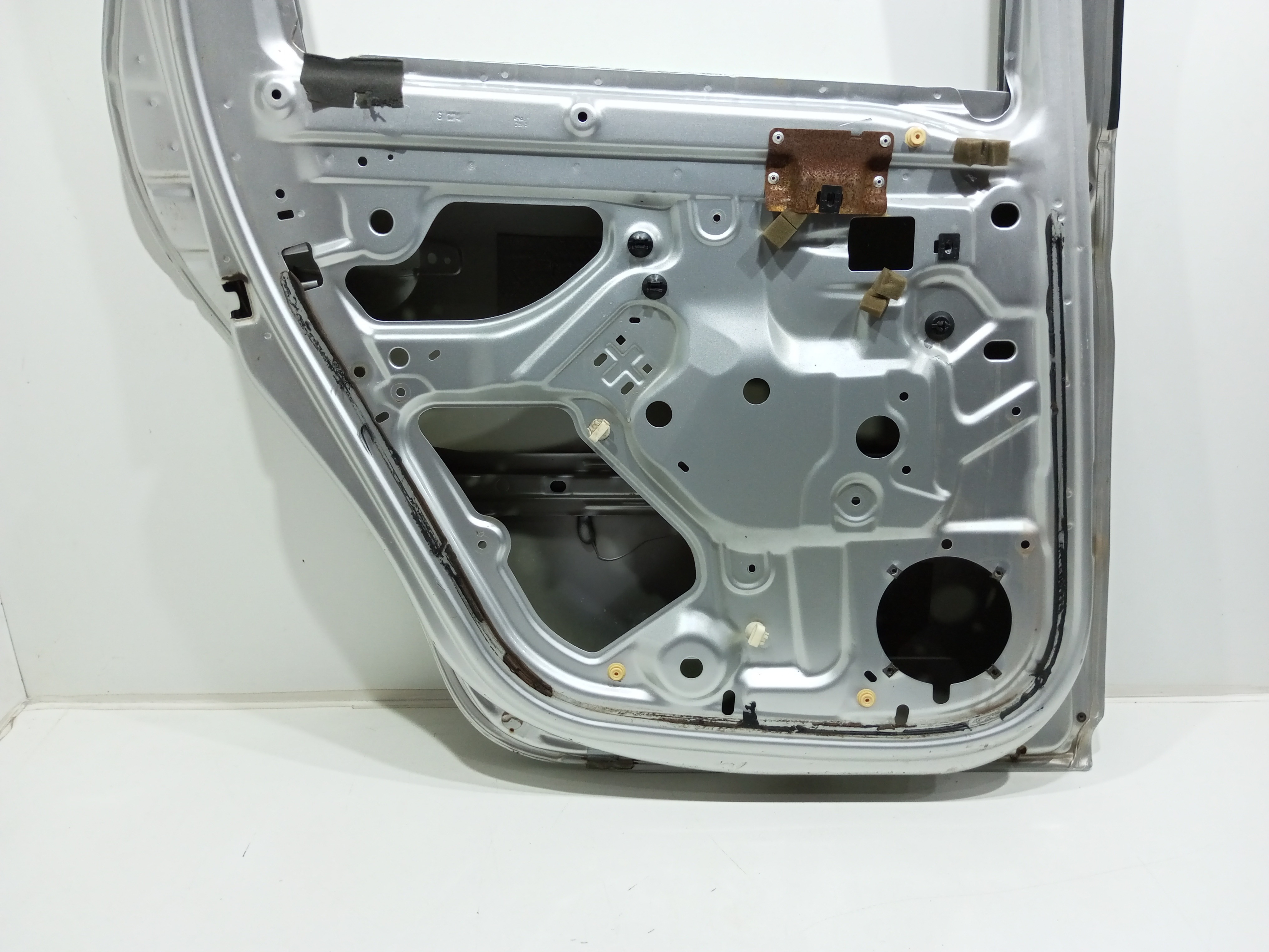 Porta Traseira Esquerda Renault Duster 1.6 2014 Dynamique Traseira Esquerdo Prata 1