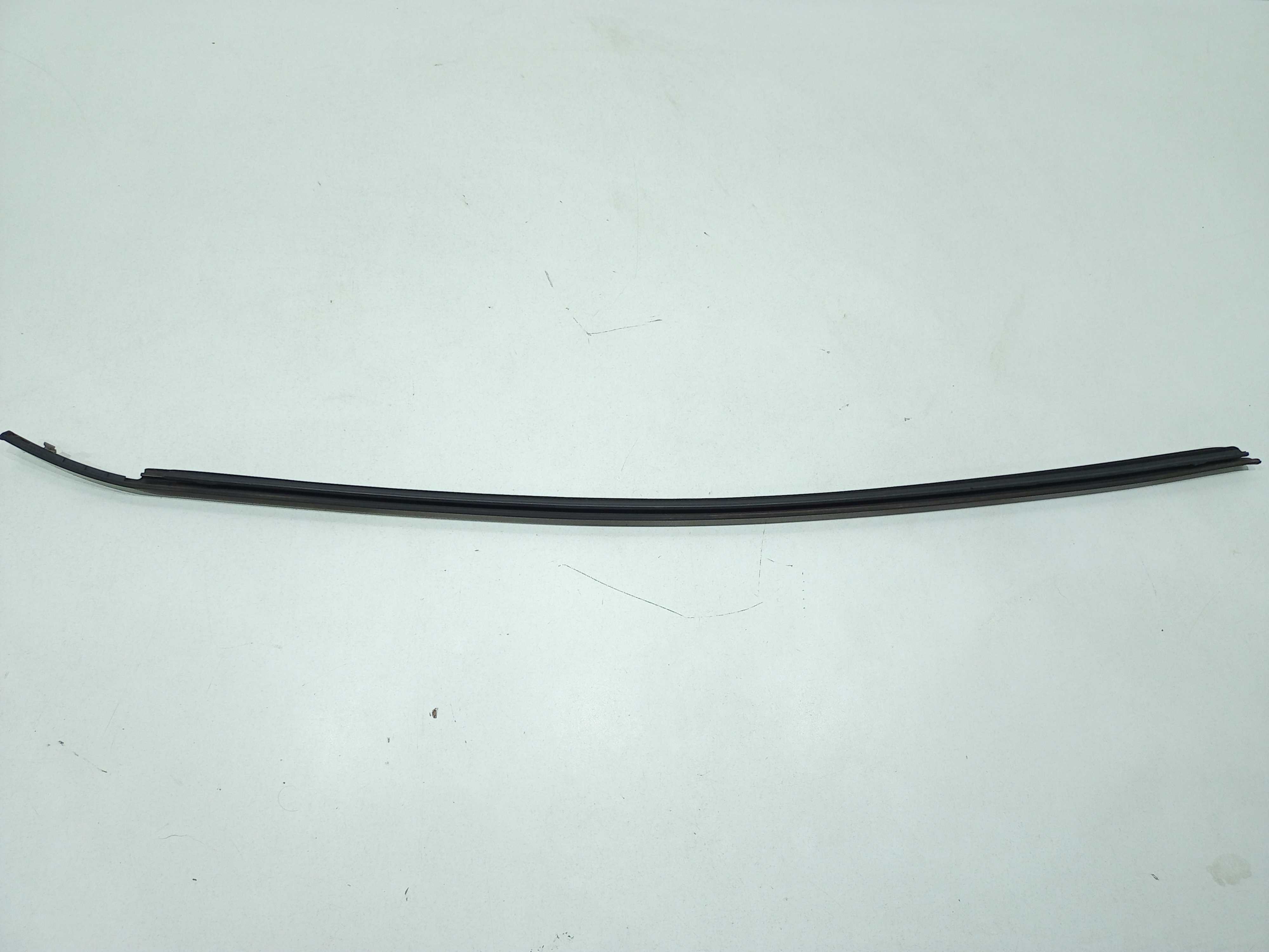 Pestana Externa Porta Esquerda Nissan Versa 2019 1