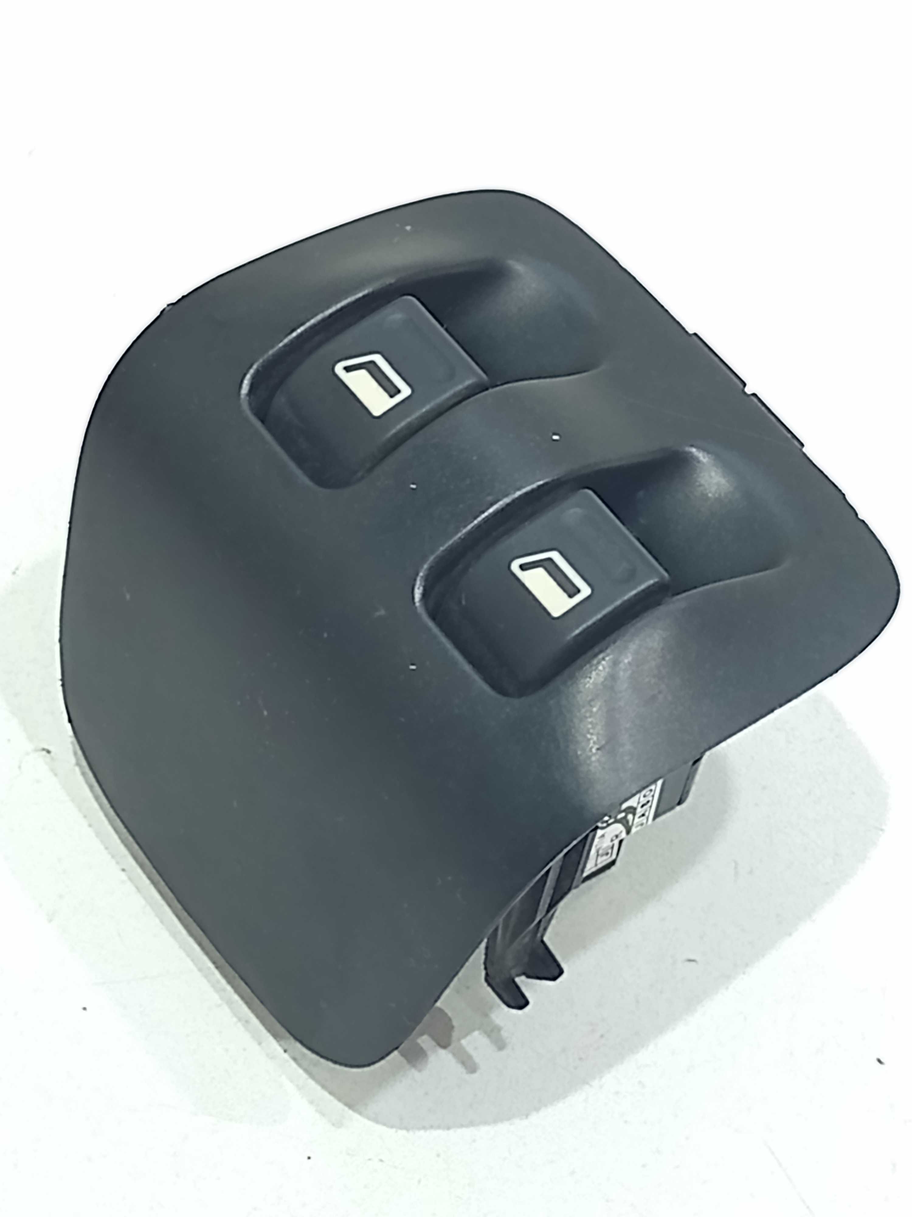 Moldura E Botão Vidro Elétrico Tras Esq Peugeot 207 2010 4