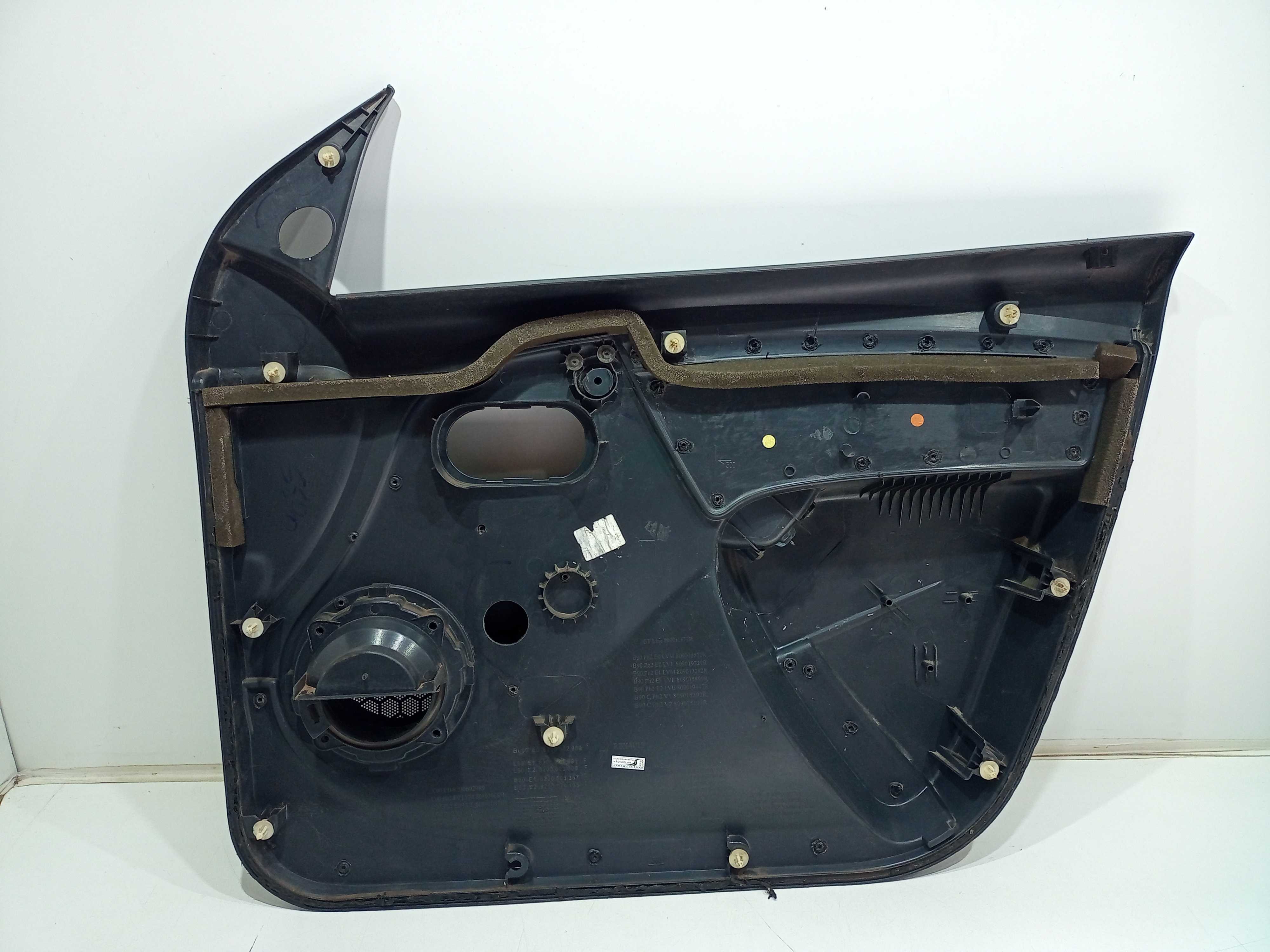 Forro De Porta Dianteiro Lado Esquerdo Renault Sandero 2013 7