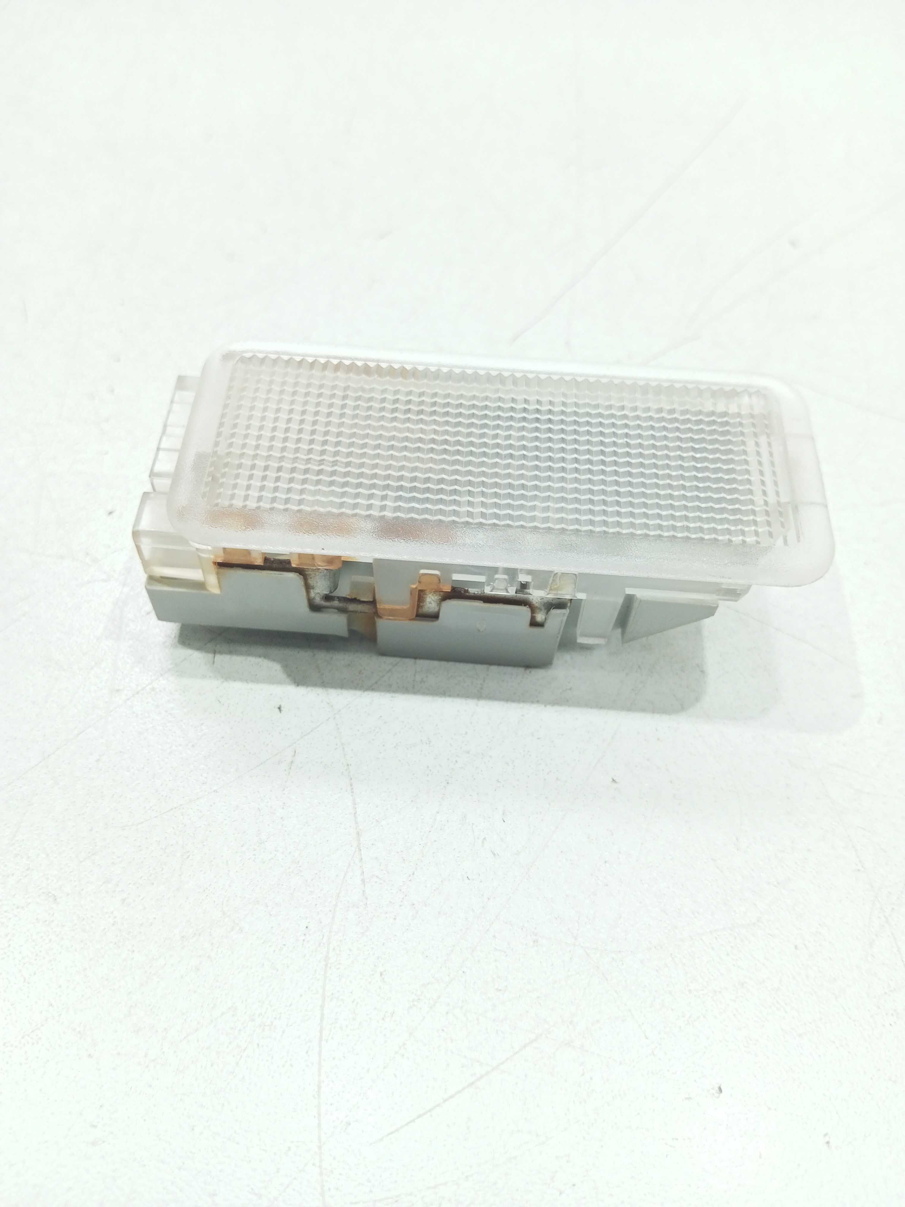 Luz Interna Porta Malas C3 2014 1