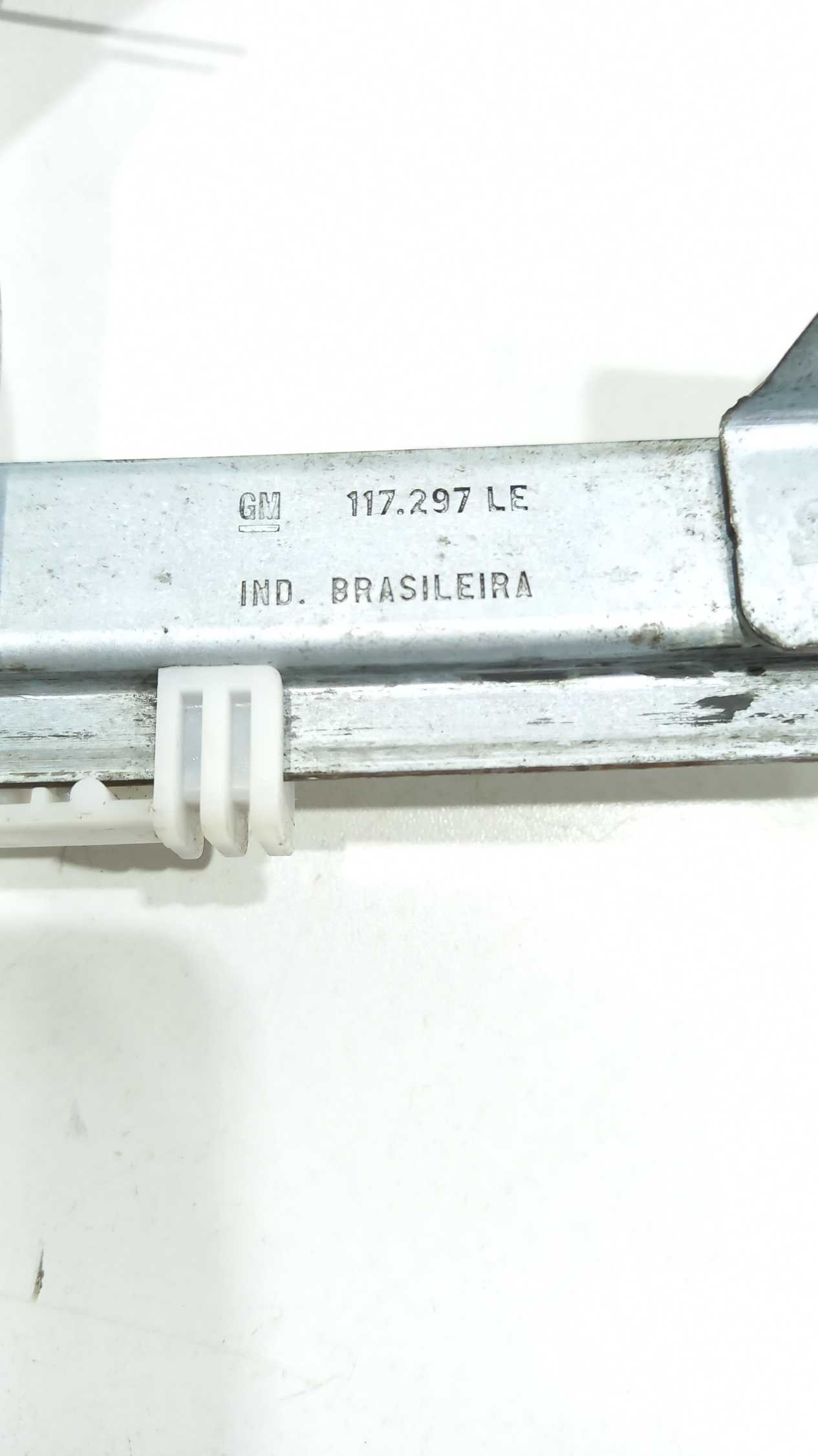 Maquina De Vidro Manual Traseira Esquerda Gm Celta 4p 2010 3