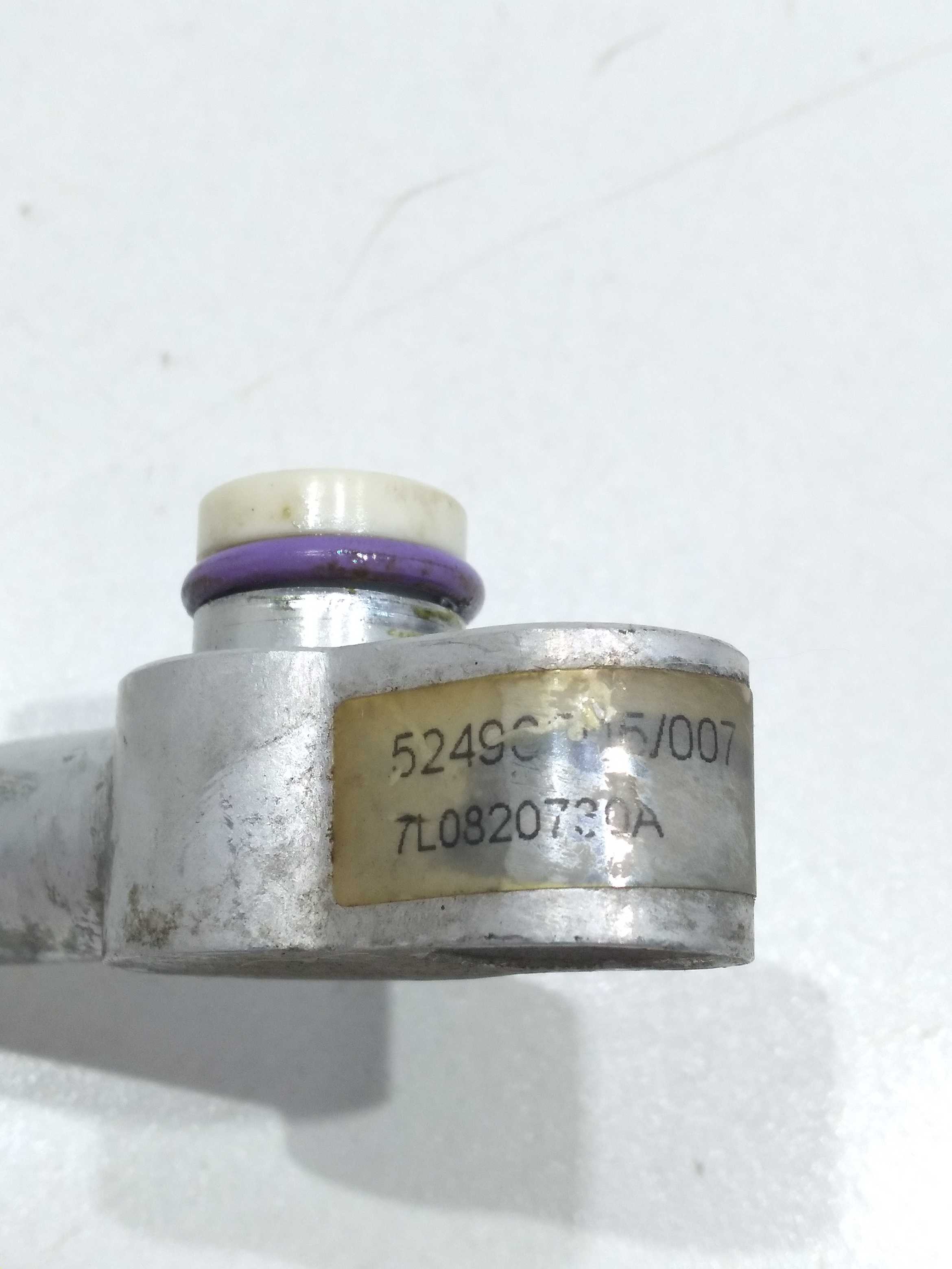 Mangueira De Ar Cond. Traseiro Vw Touareg 4.2 V8 2005 5
