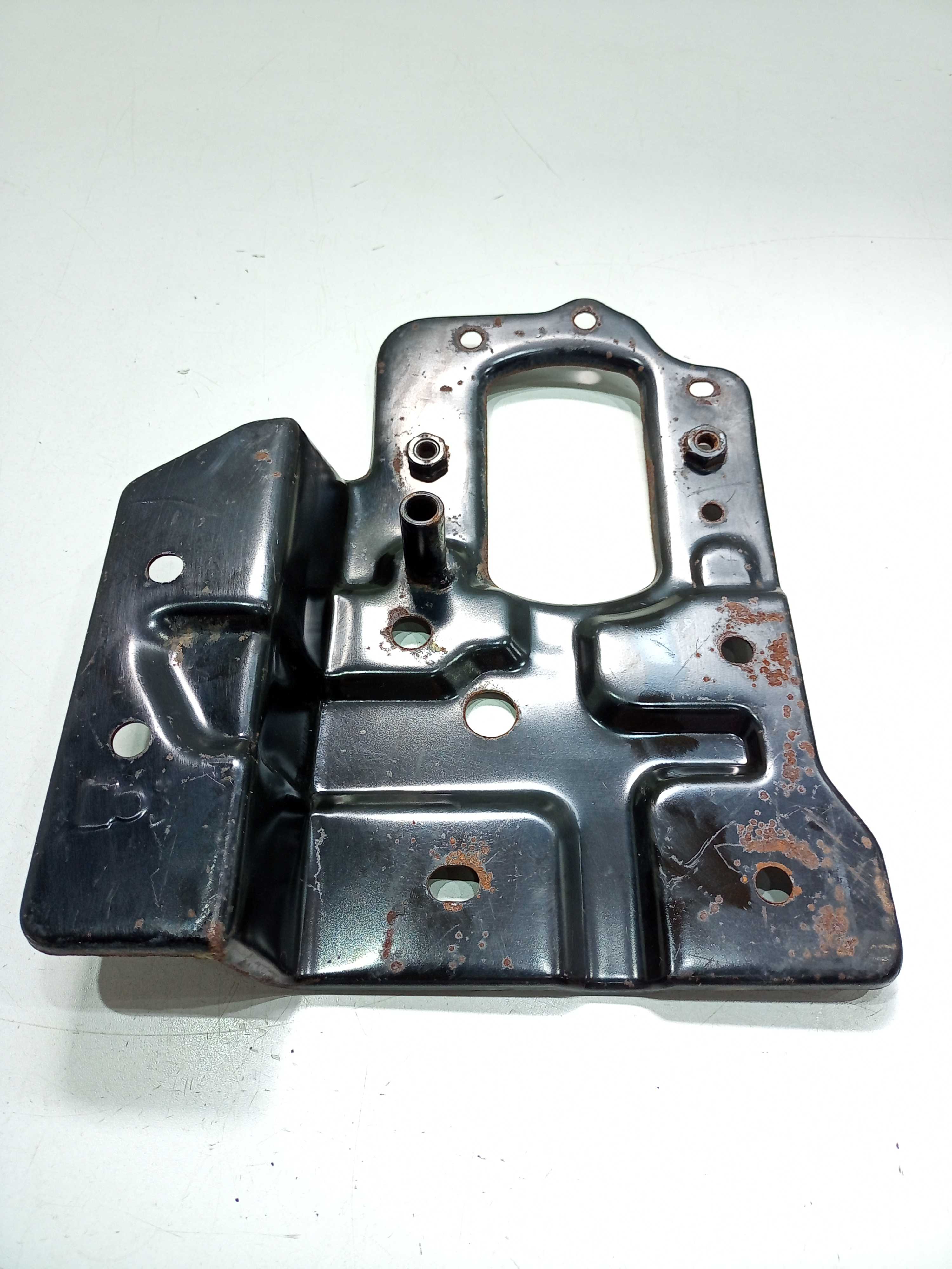 Suporte Base Bateria Fiat Strada 1.4 2018 4