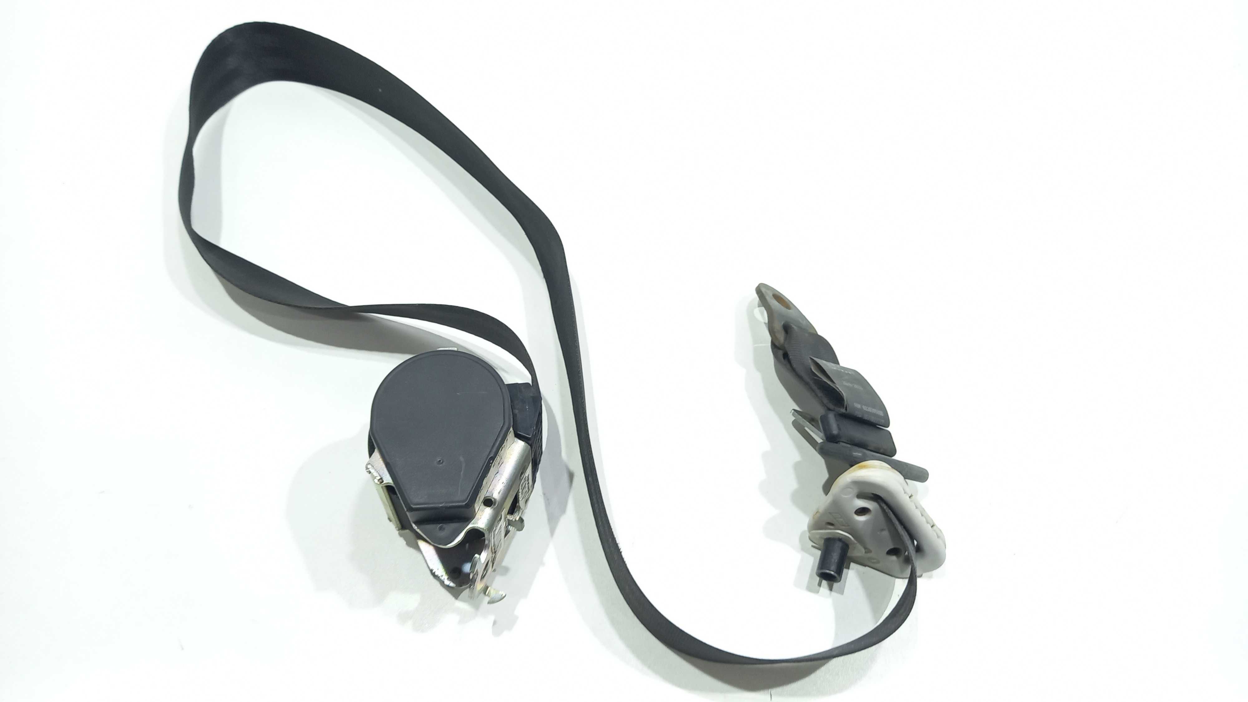 Cinto De Segurança Dianteiro Direito Peugeot 208 2014 1