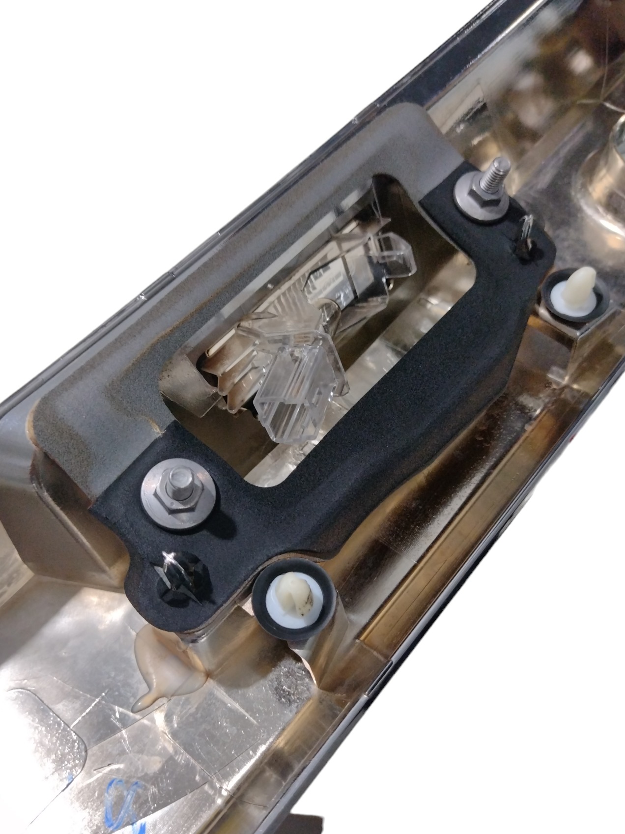 Moldura Tampa Tras Cromado Duster 2013 Original 848100075r 5