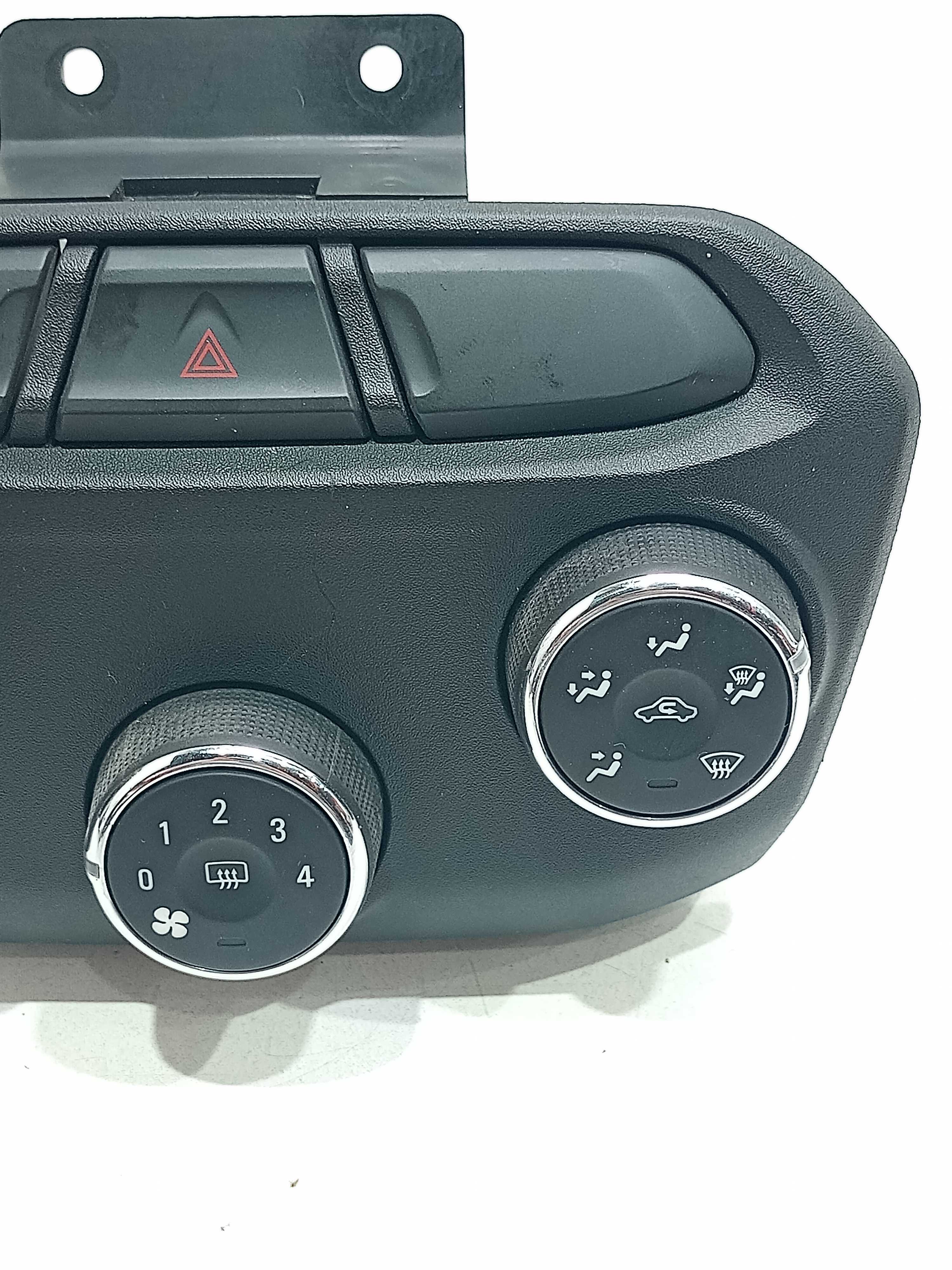Comando Ar Condicionado Chevrolet Onix 2016 4