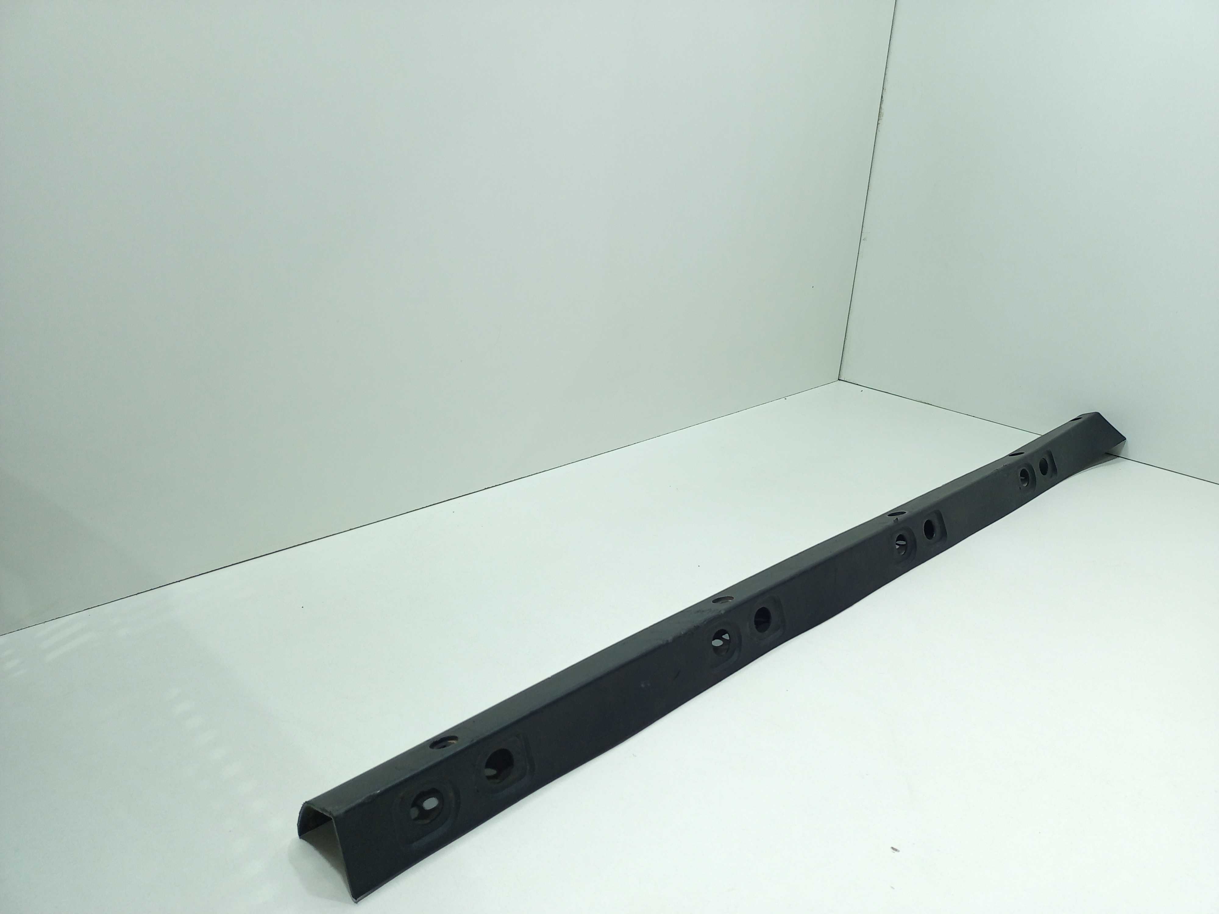 Moldura Caçamba Lateral Direita Fiat Strada 2018 7