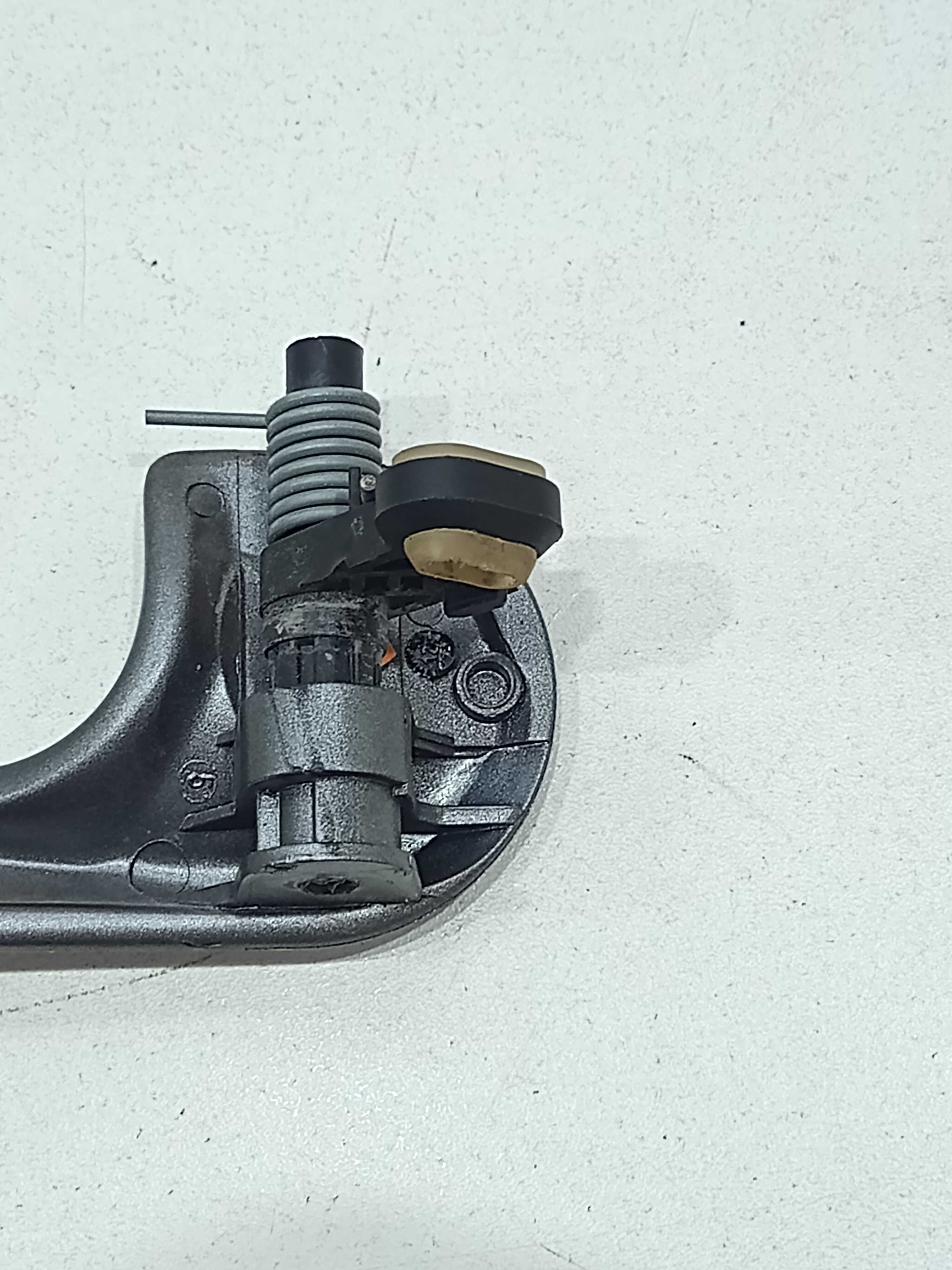 Puxador Interno Traseiro Esquerdo Renault Sandero 2013 1.6 3