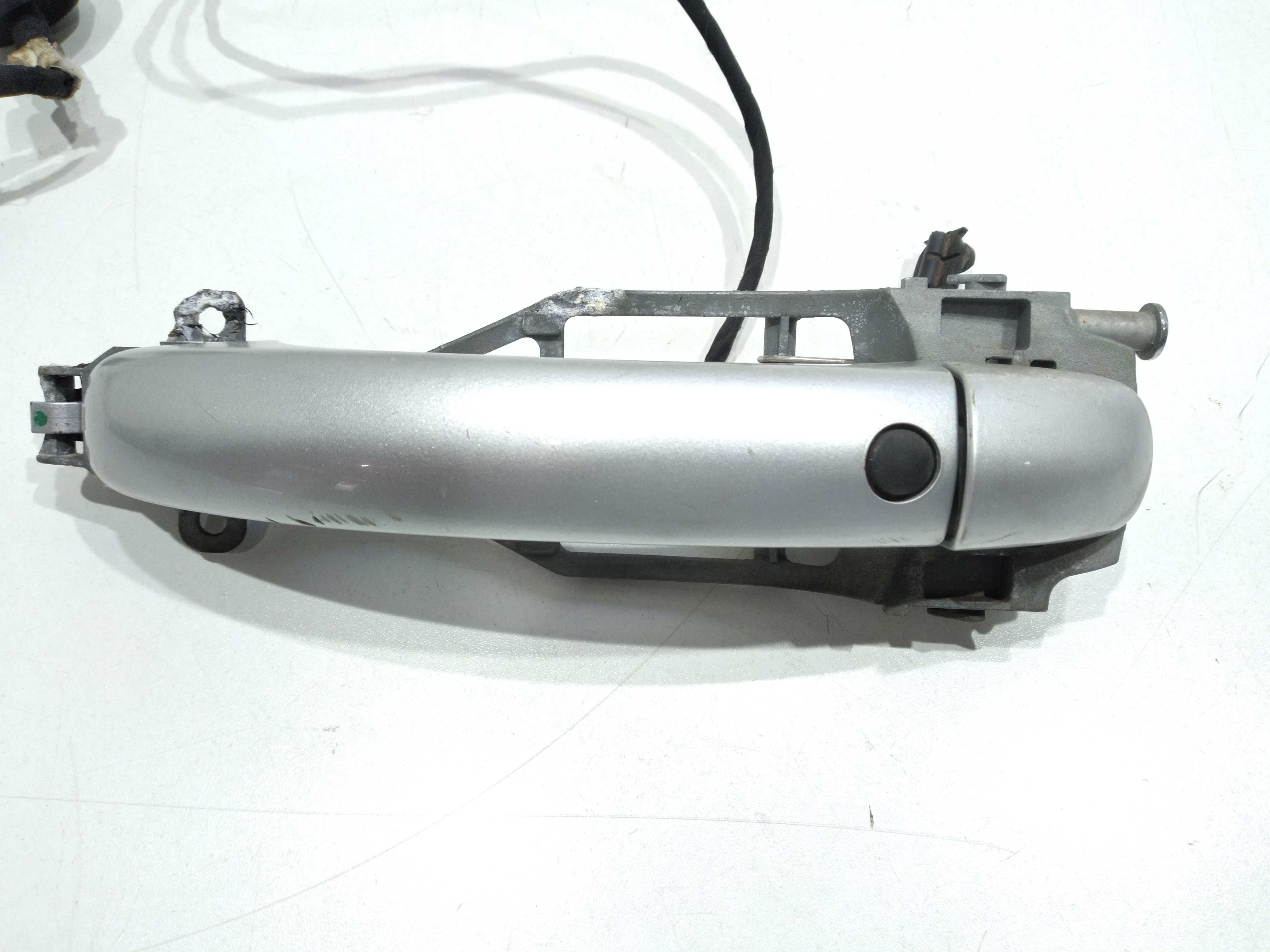 Maçaneta Externa Porta Traseira Esq. Vw Touareg 4.2 V8 2005 3