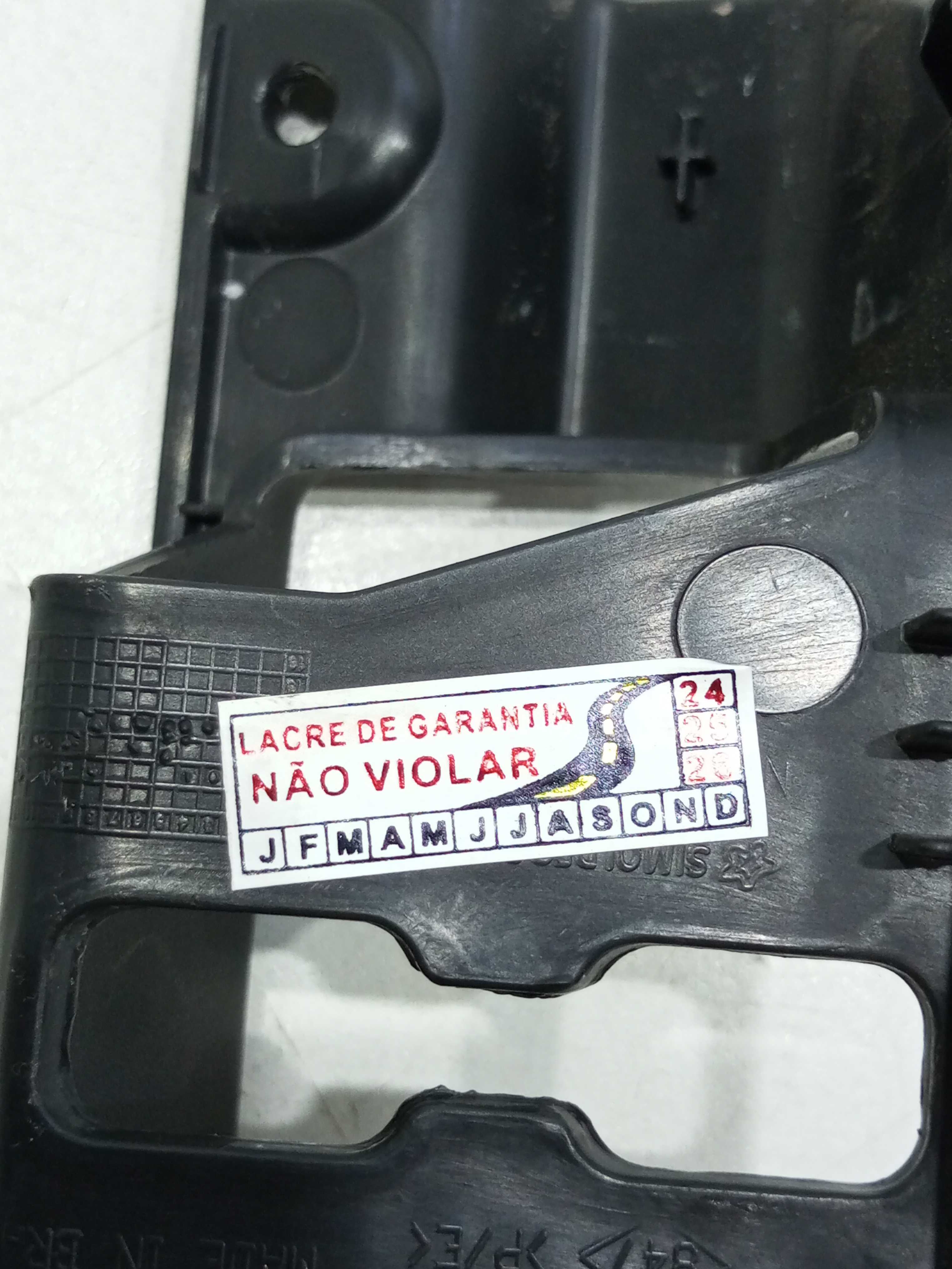 Moldura Do Batente Tampa Traseira Renault Duster 2014 4
