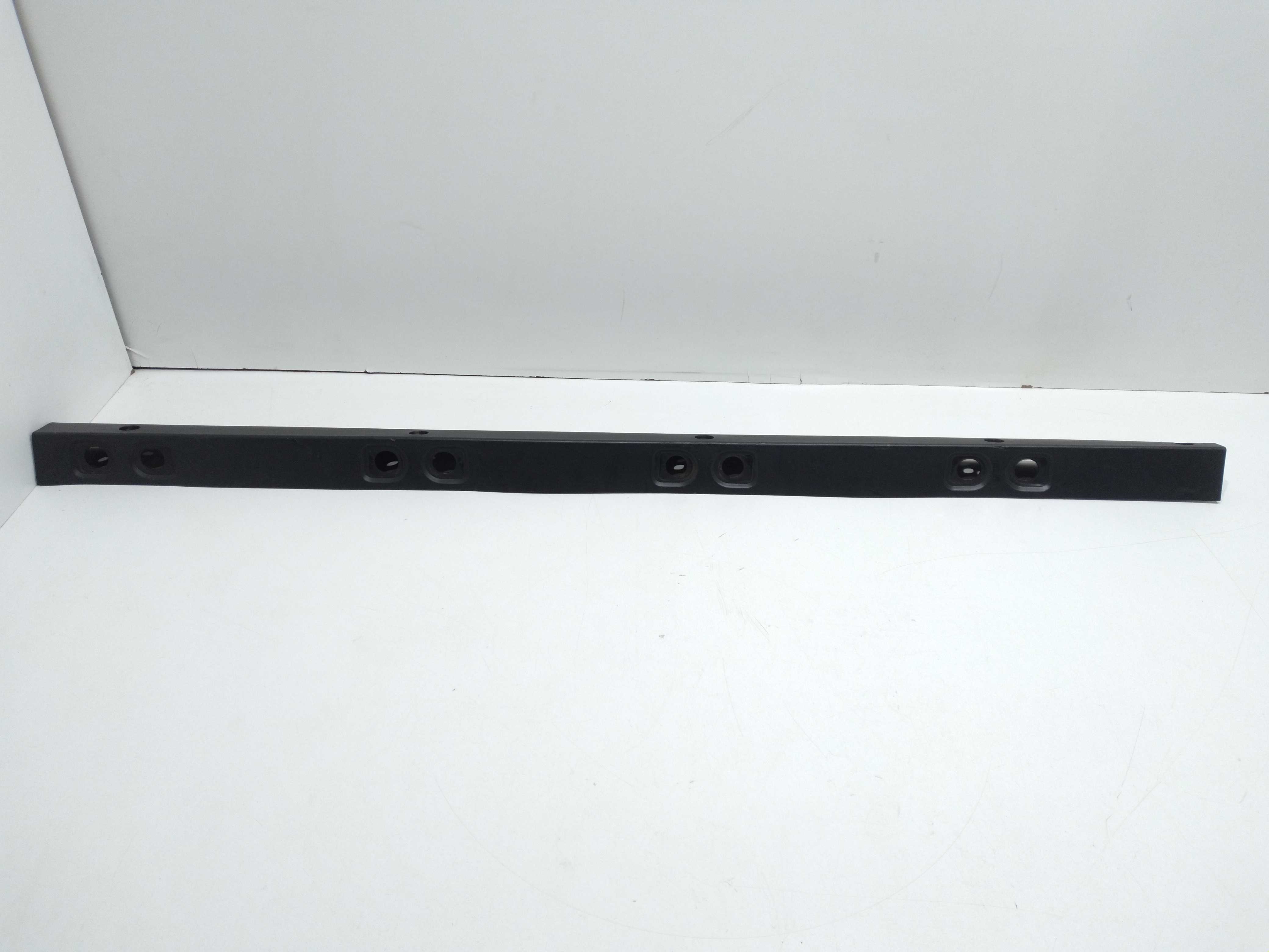 Moldura Da Caçamba Lado Direito Fiat Strada Work 1.4 2018 1