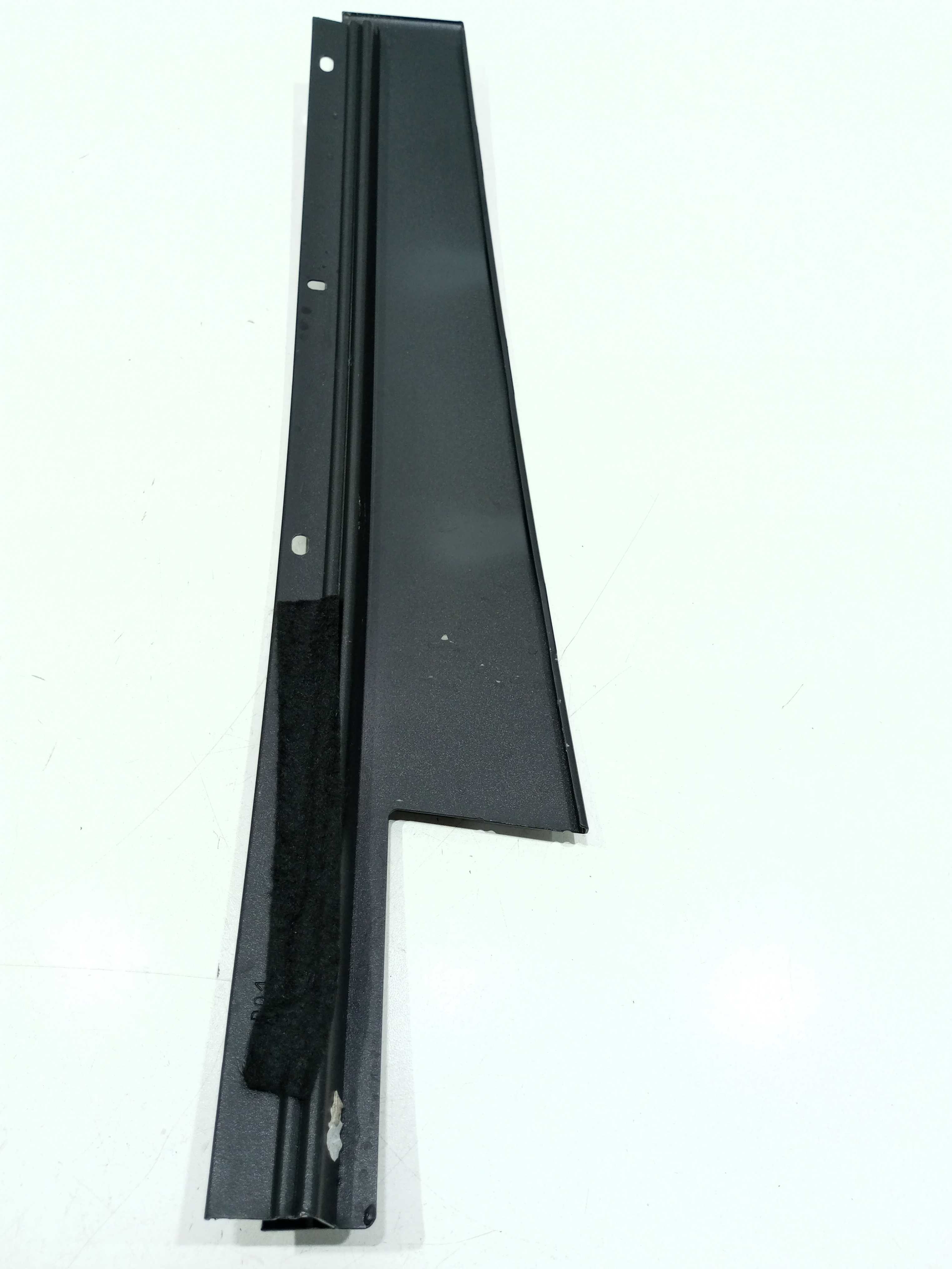 Moldura Coluna Porta Traseira Esquerda Fiat Bravo 2012 3