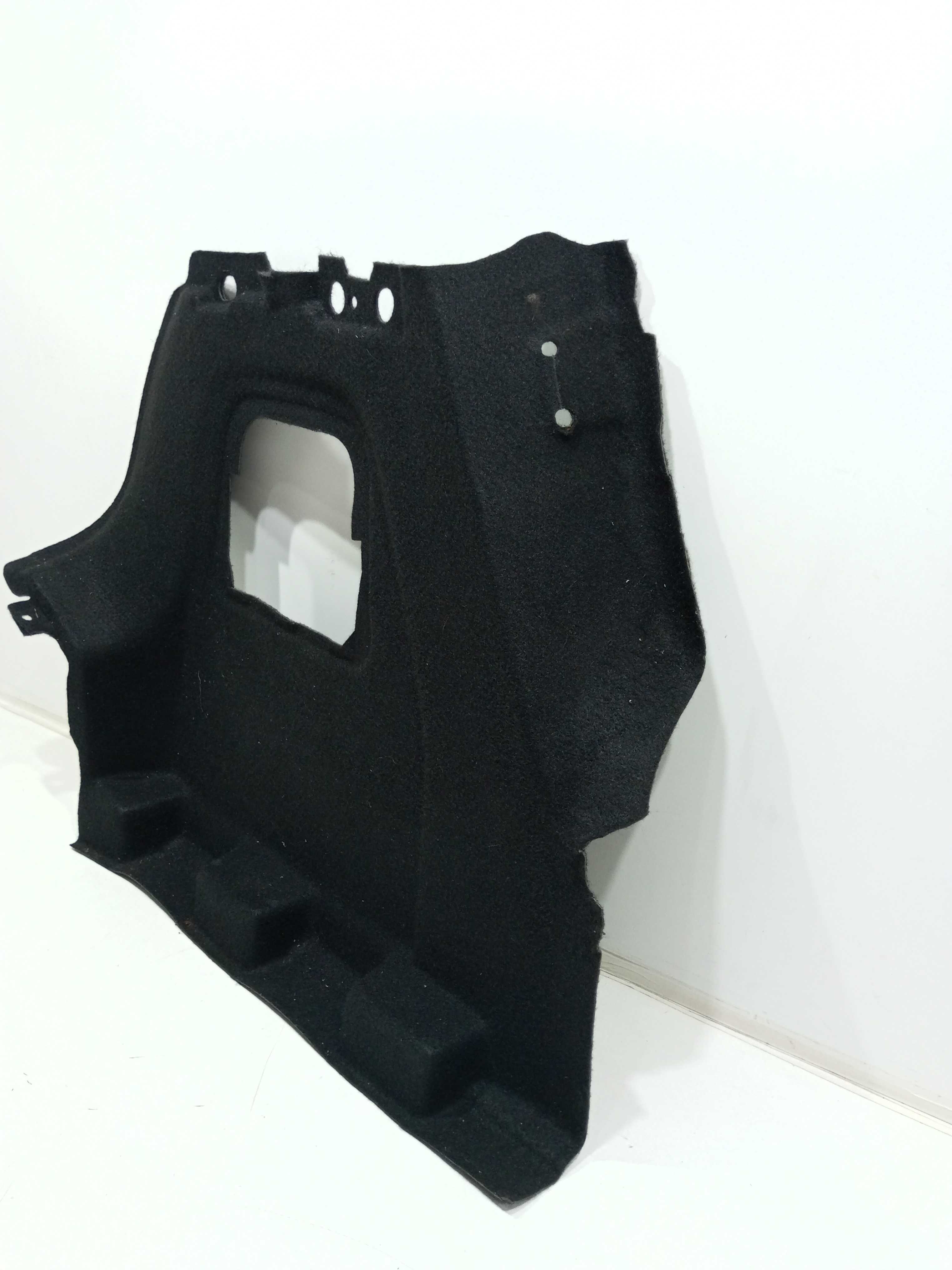 Forração Lateral Esquerdo Porta Malas Citroen C3 1.6 2017 2