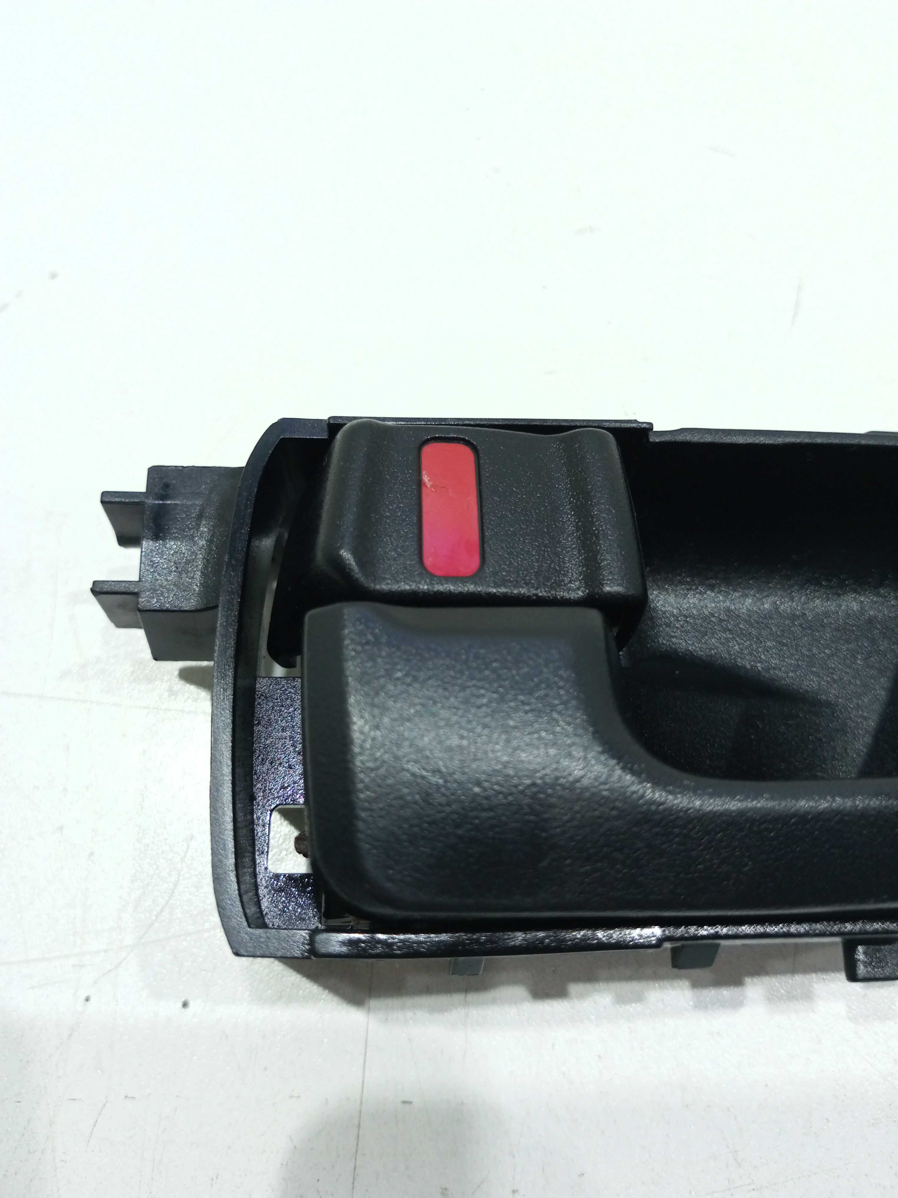 Maçaneta Interna Porta Traseira Esquerda Pajero Tr4 2007 2