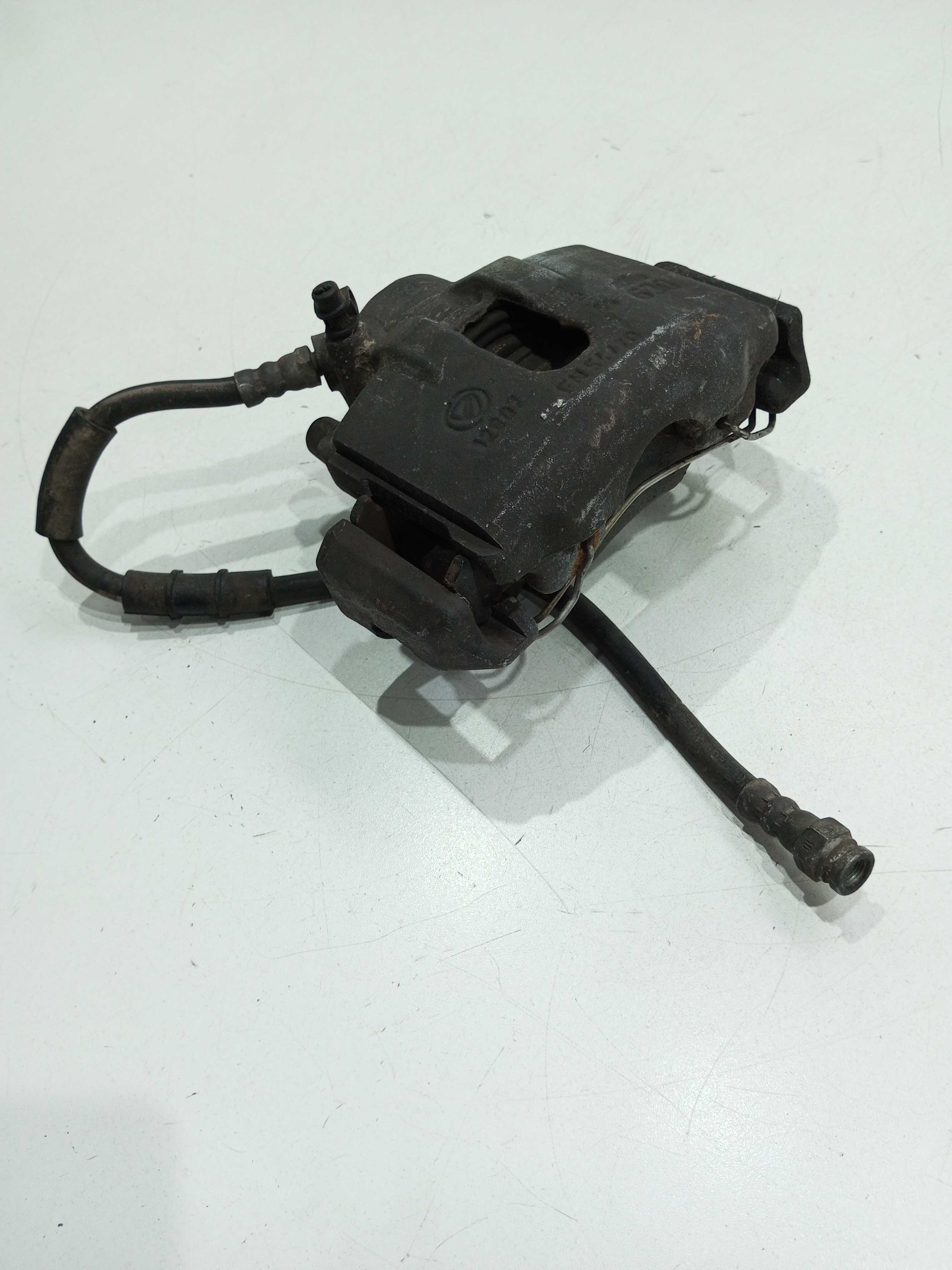 Pinça De Freio Dianteiro Lado Direito Fiat Siena 1.0 2011 3