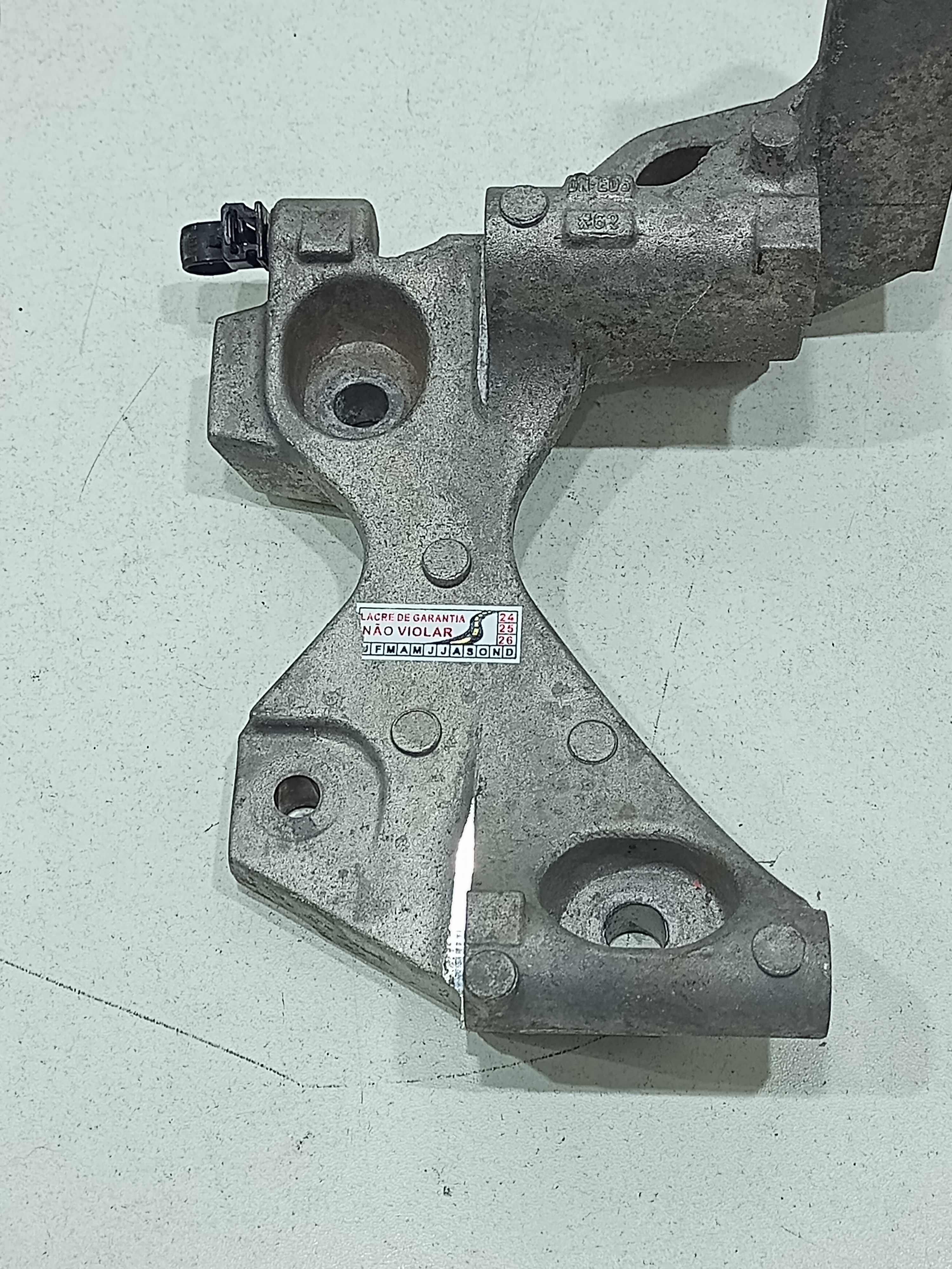 Suporte Alternador Nissan Versa 2019 4