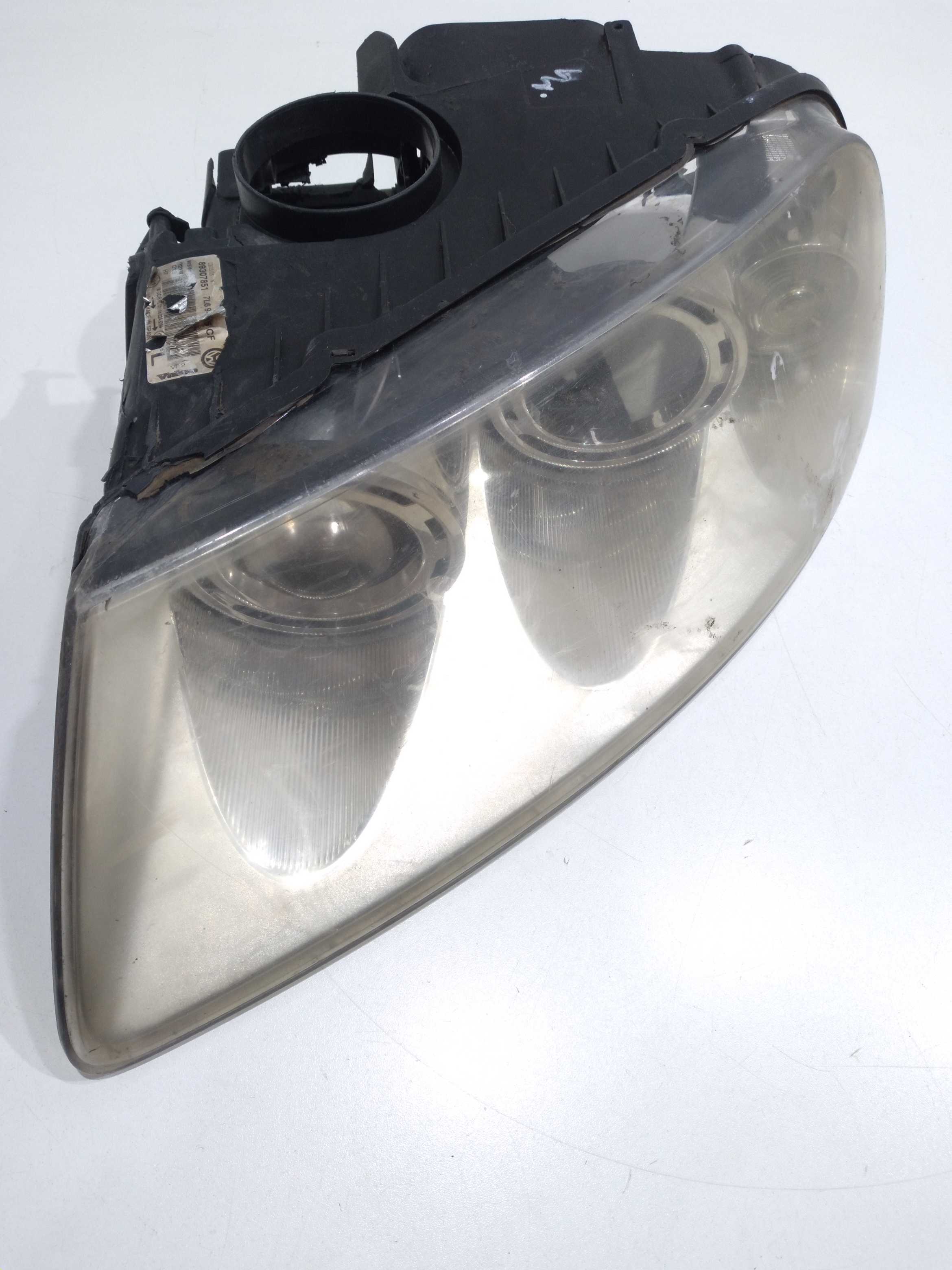 Farol Lado Esquerdo Vw Touareg 4.2 V8 2005  Retirada Peças Esquerdo/motorista 1