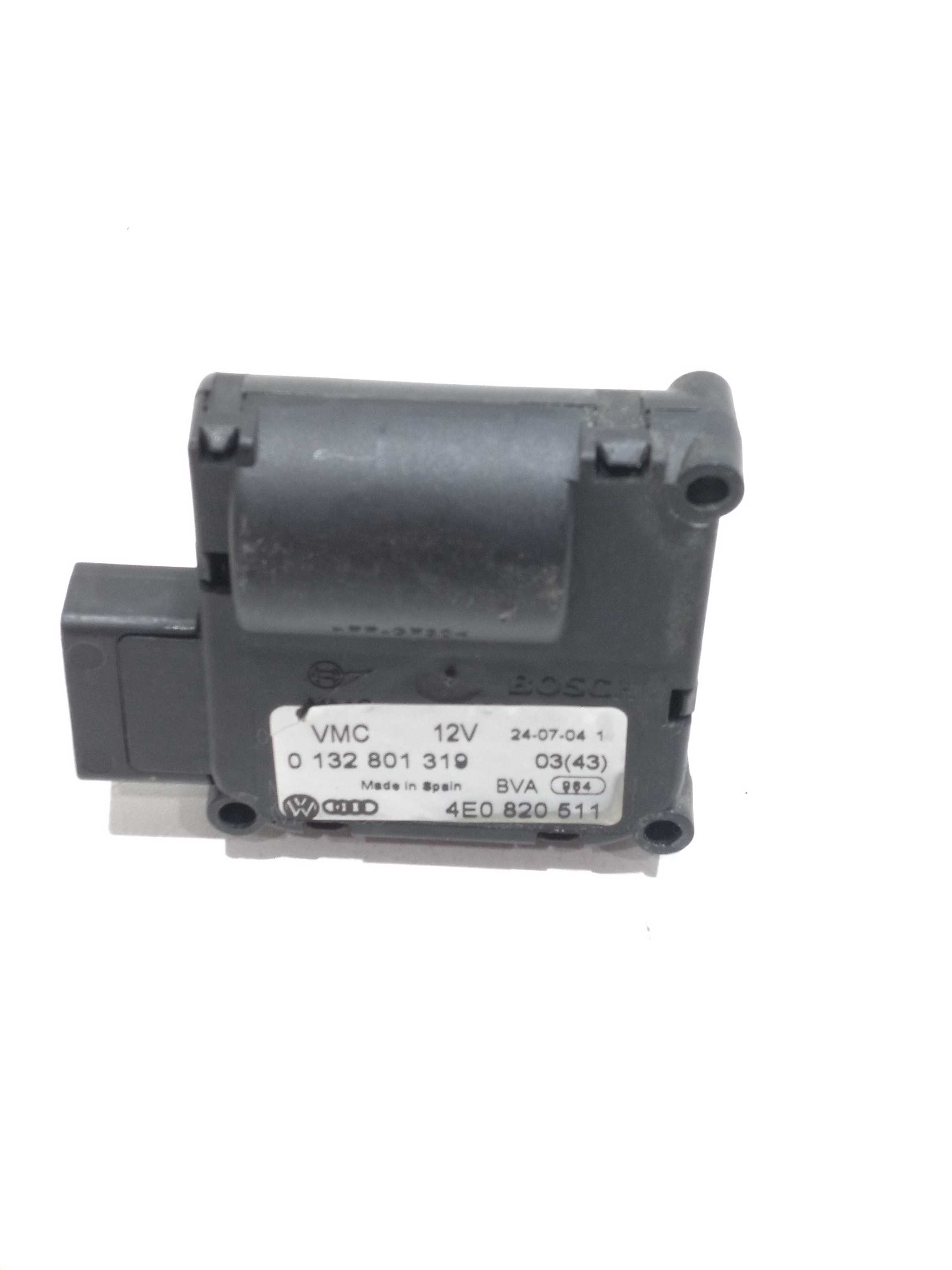 Motor Atuador Do Ar Traseiro Vw Touareg 4.2 V8 2005 1