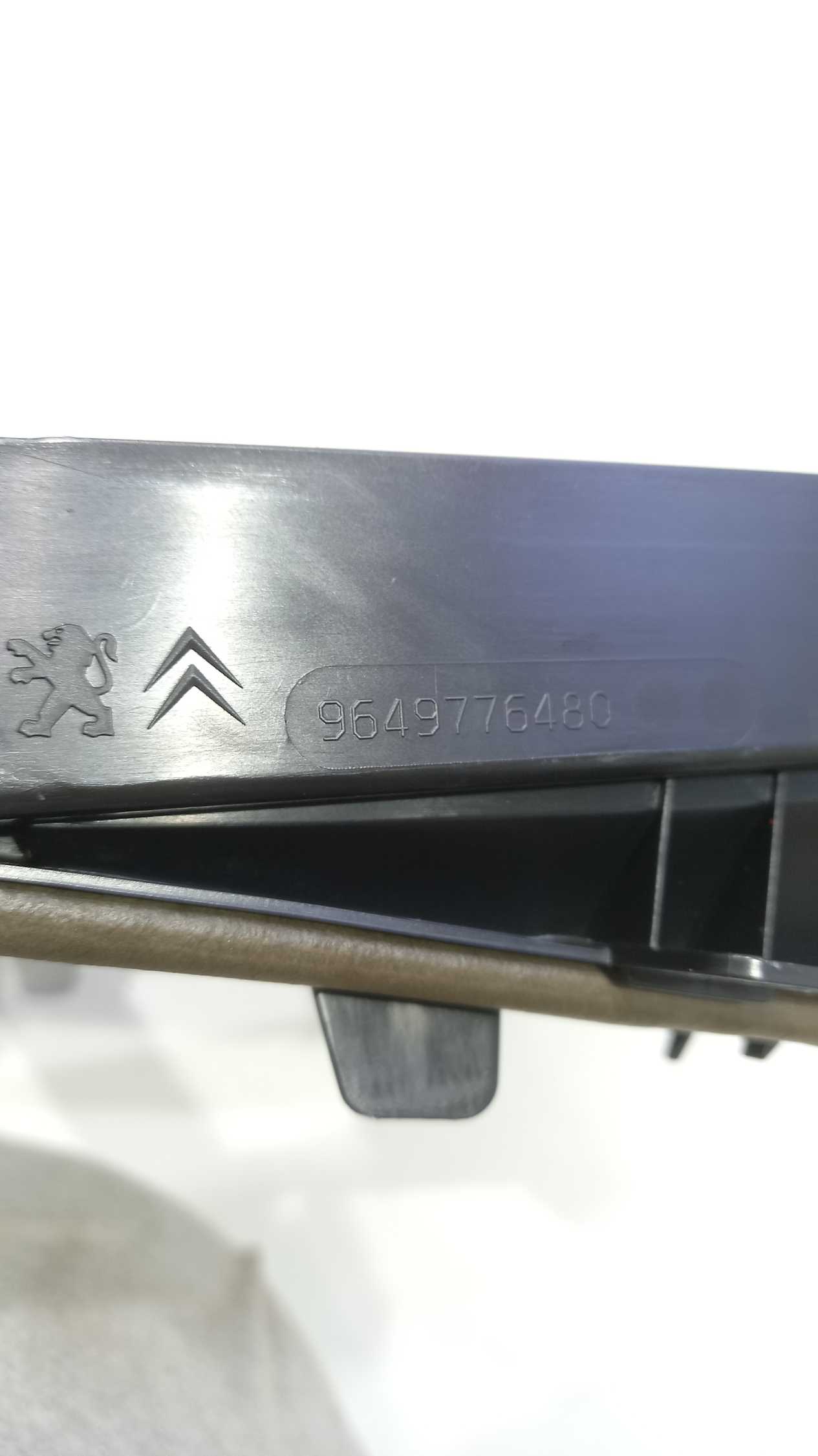 Suporte Filtro De Ar Condicionado Peugeot 208 1.5 2014 5