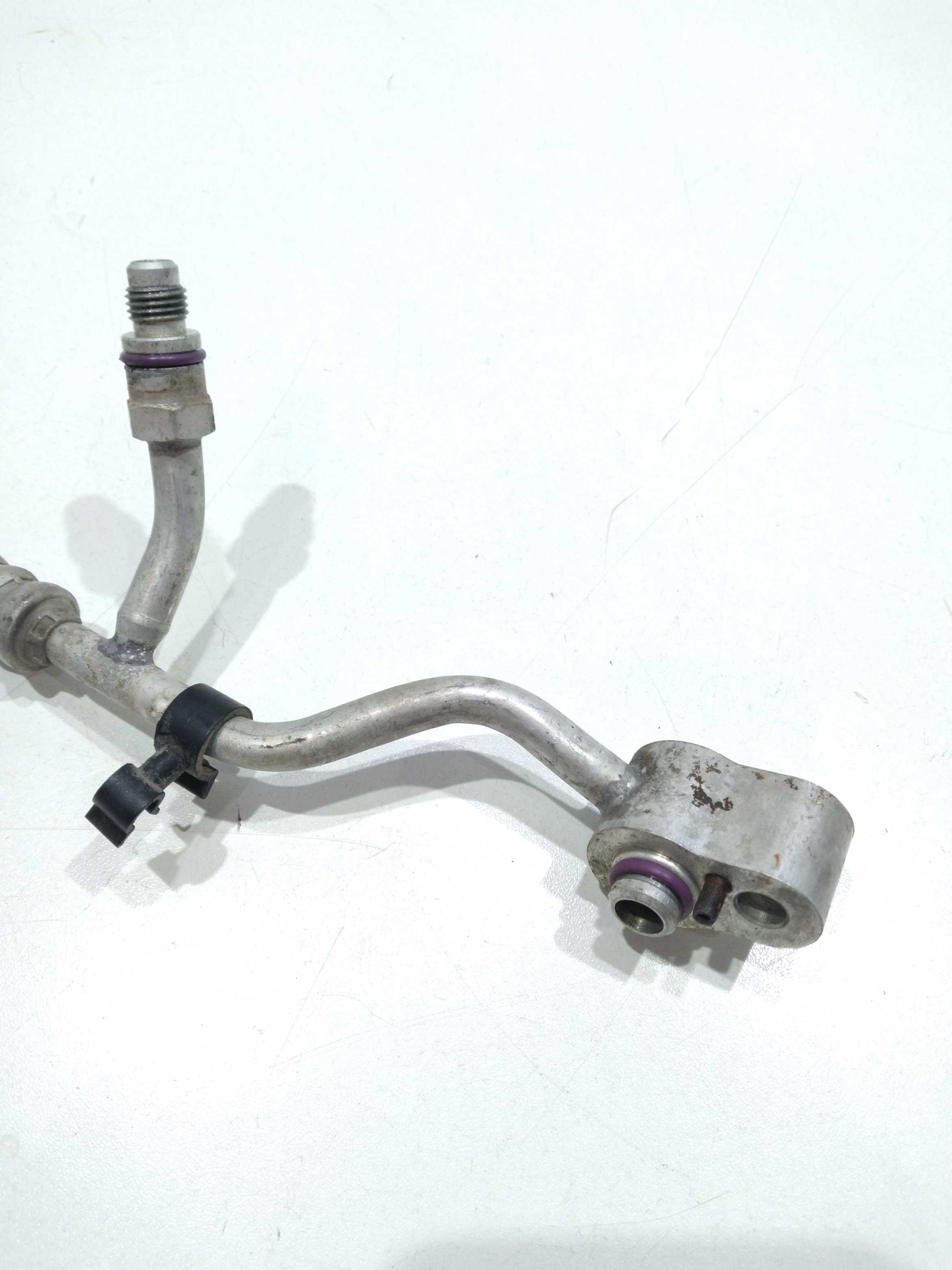 Mangueira De Ar Cond. Vw Touareg 4.2 V8 2005 2