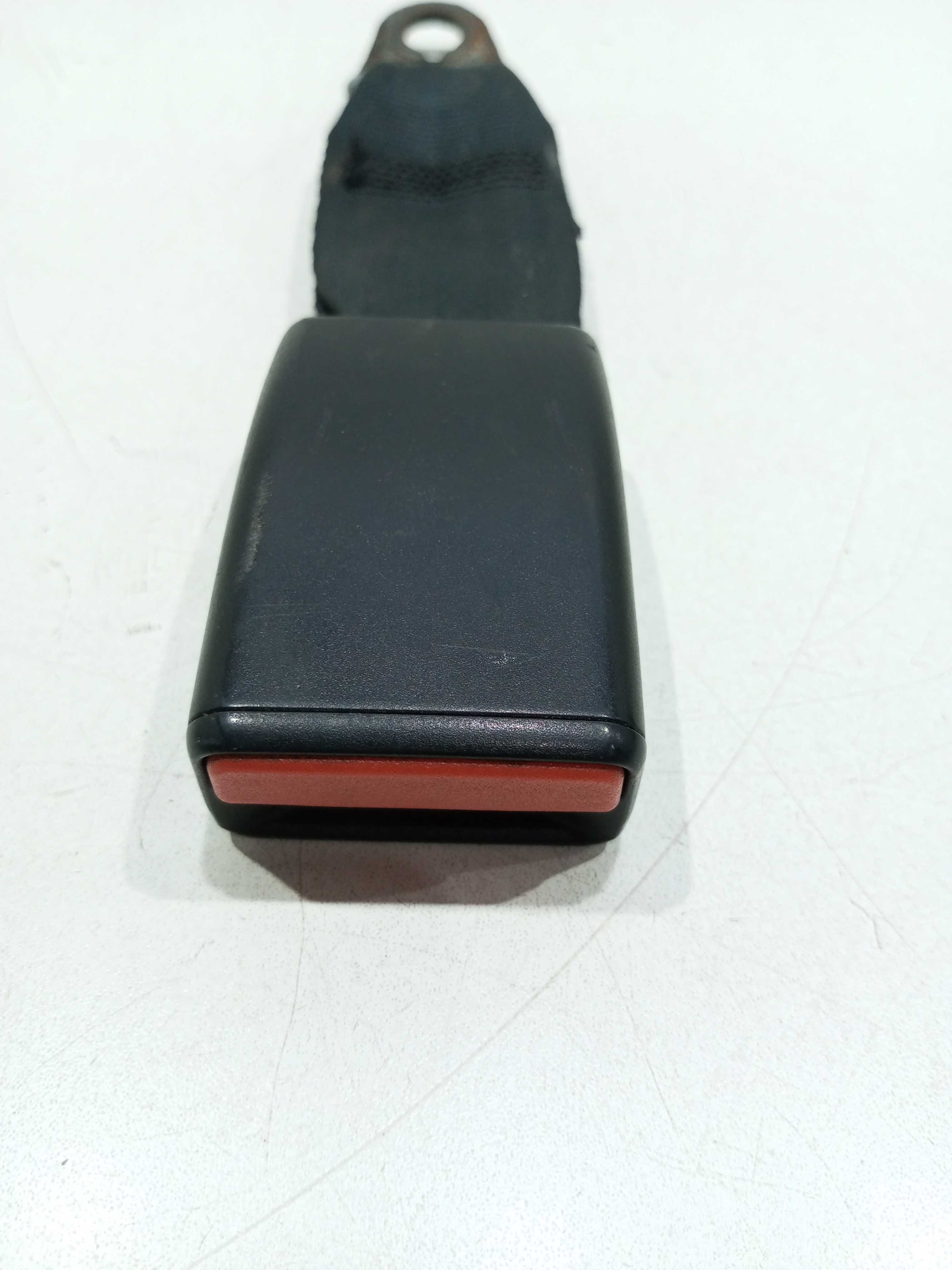Engate Cinto Traseiro Central Renault Sandero 2016 3