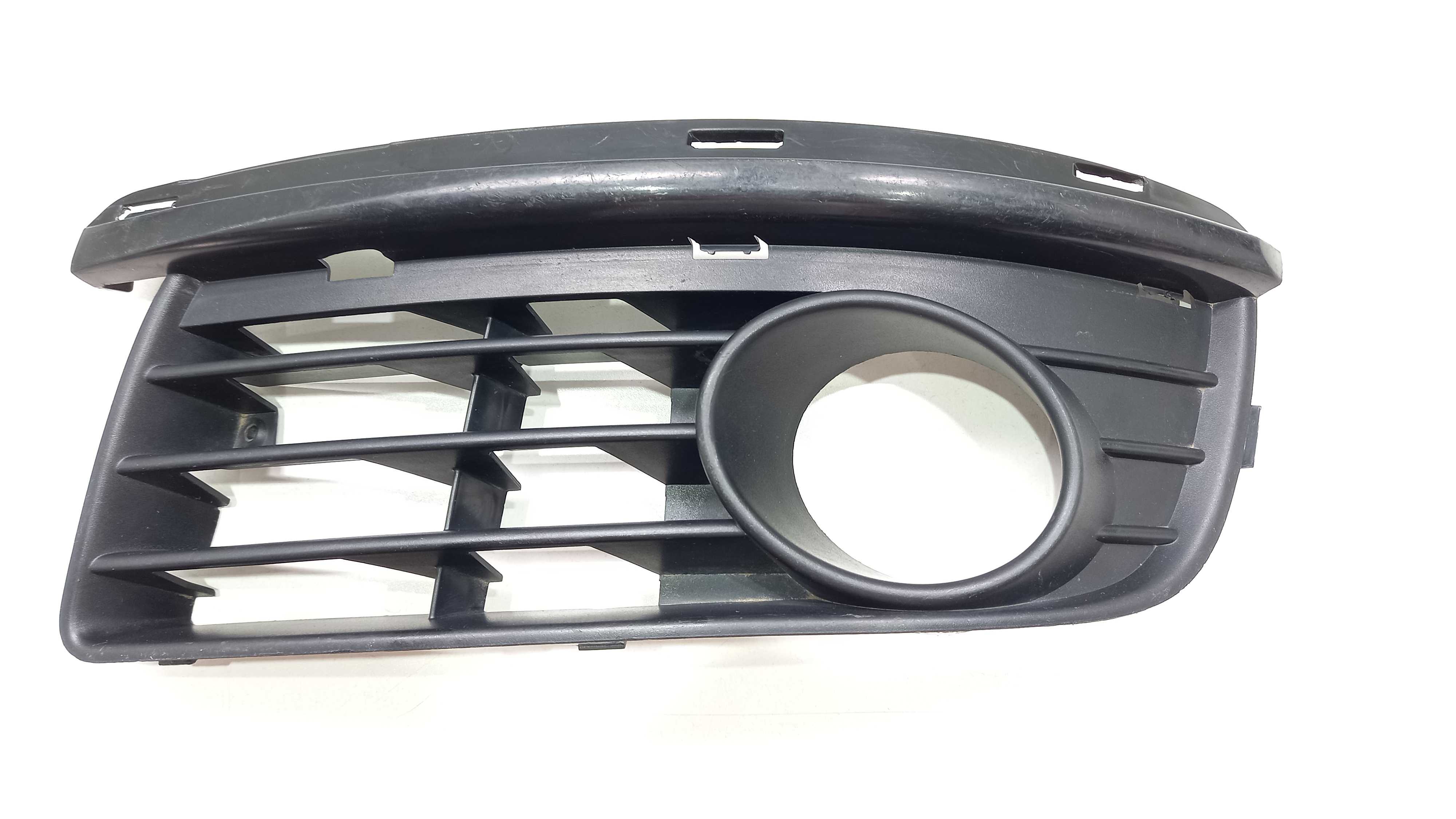 Moldura Farol De Milha Esquerdo Jetta 2006 À  2010 1