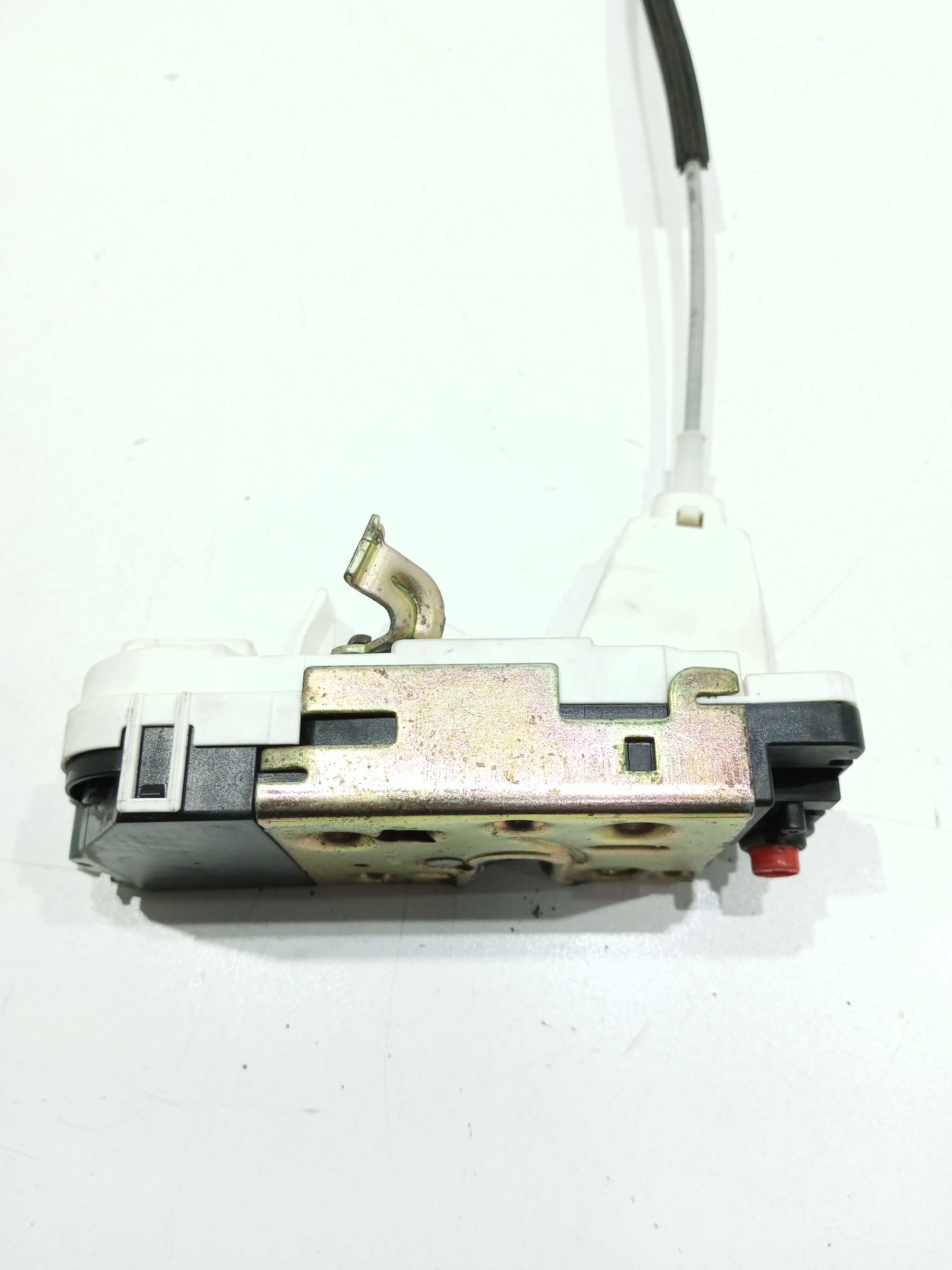 Fechadura Porta Traseira Direi. Peugeot 307 2.0 2004 Rallye 4