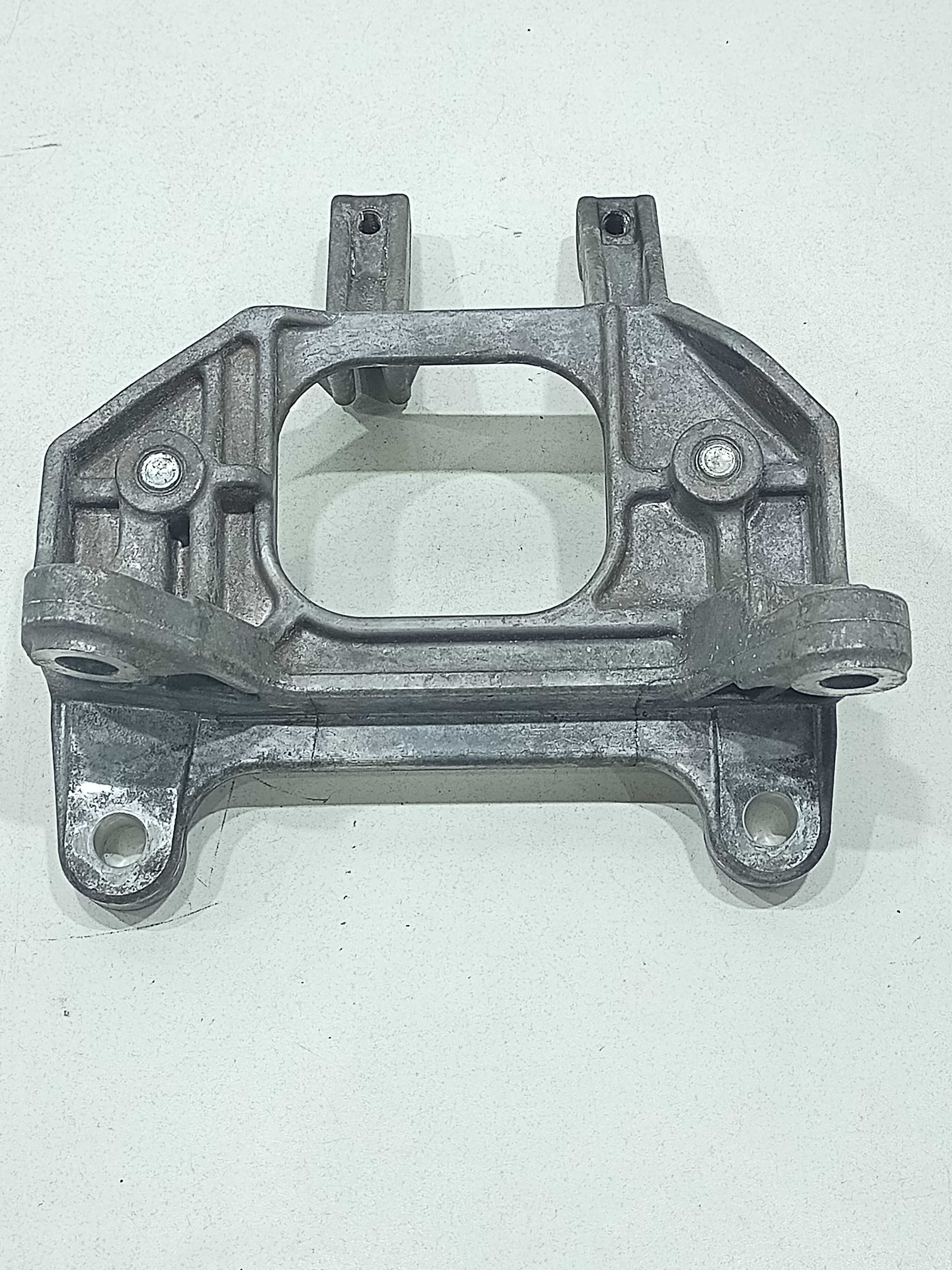 Suporte Coxim Câmbio Nissan Versa 2019 1