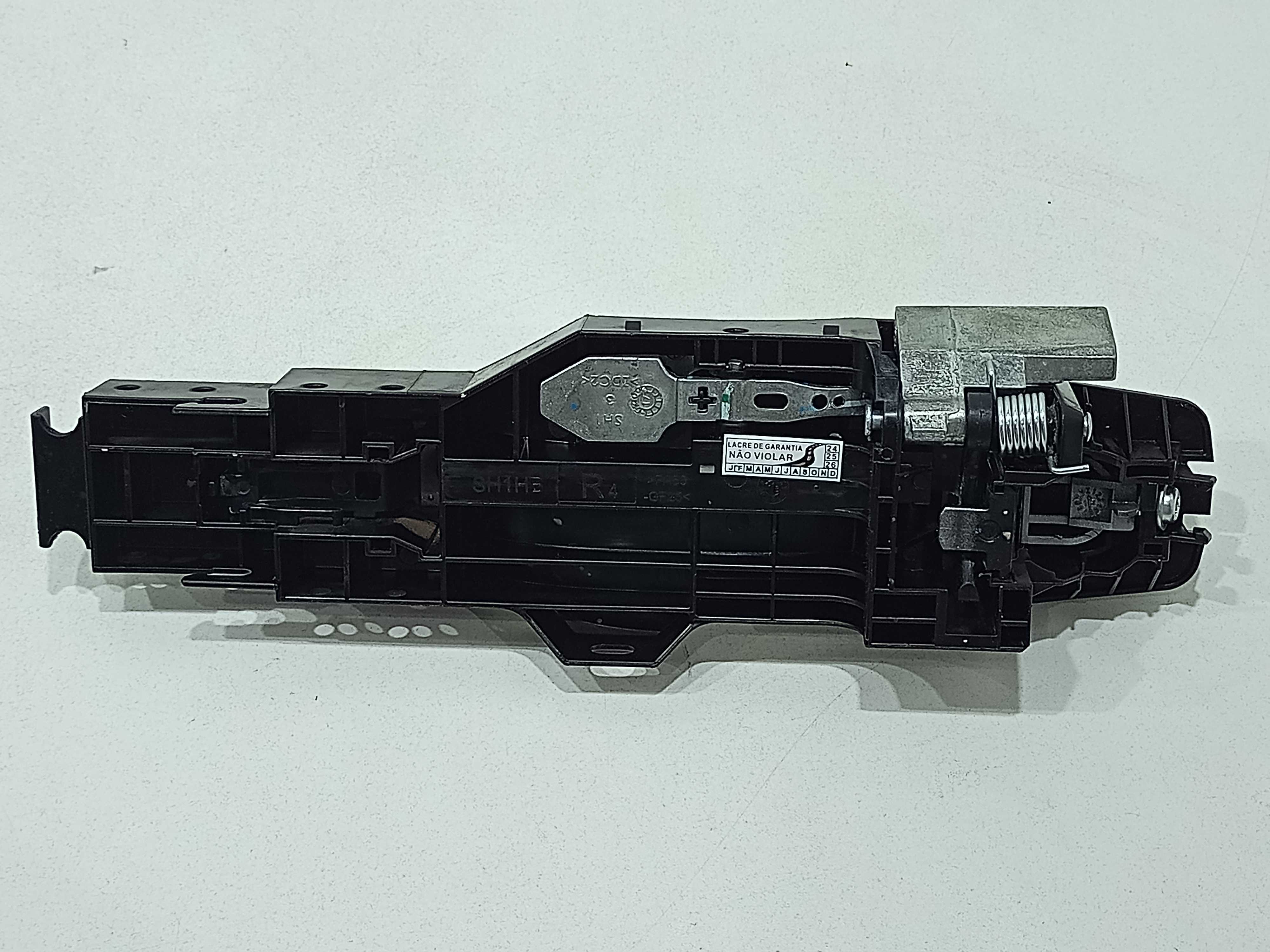 Maçaneta Externa Dianteira Direita Nissan Versa 2019 Prateado 2