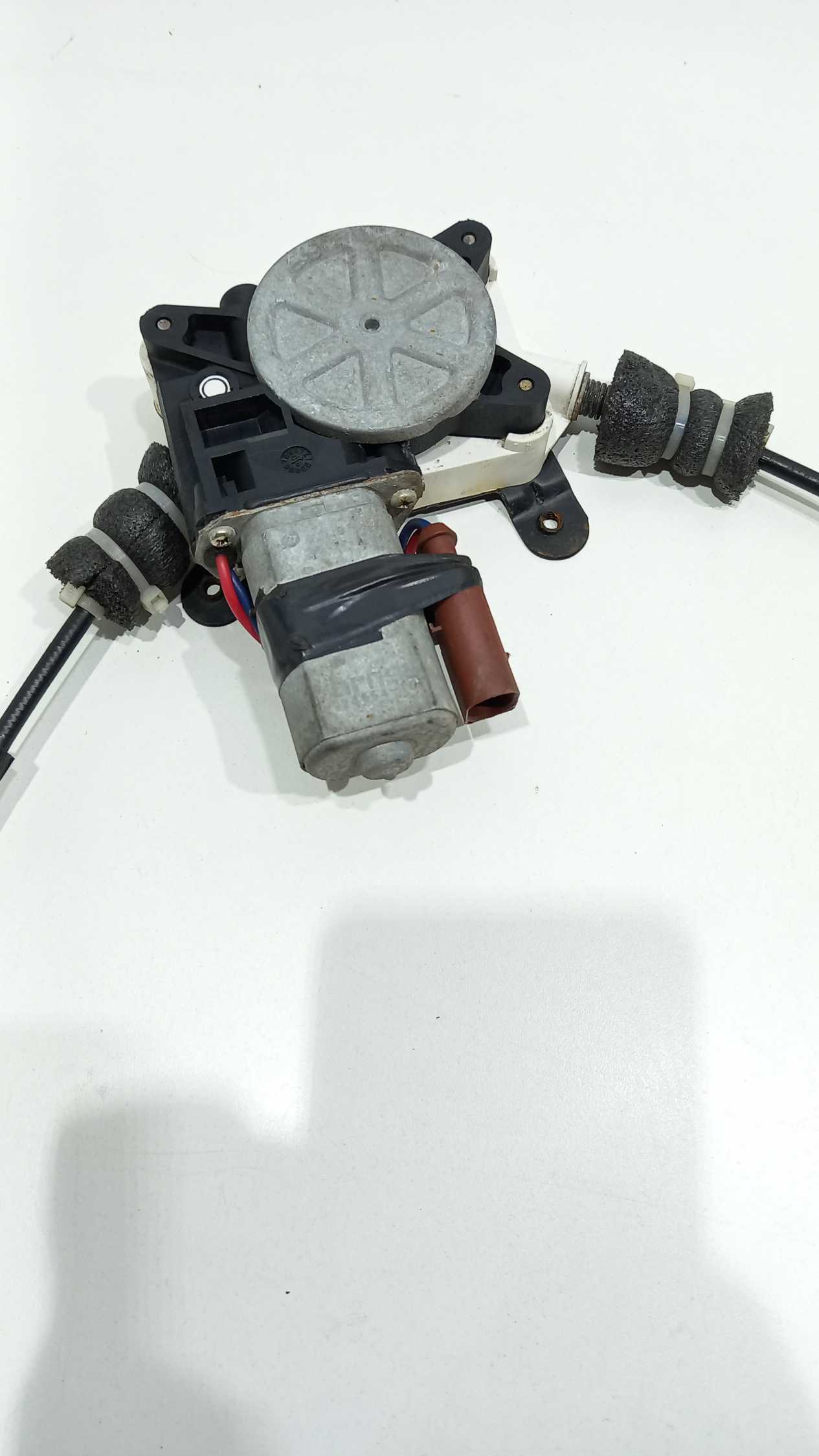 Maquina De Vidro Elétrica Dianteira Direita Fiesta 04 À 13 4